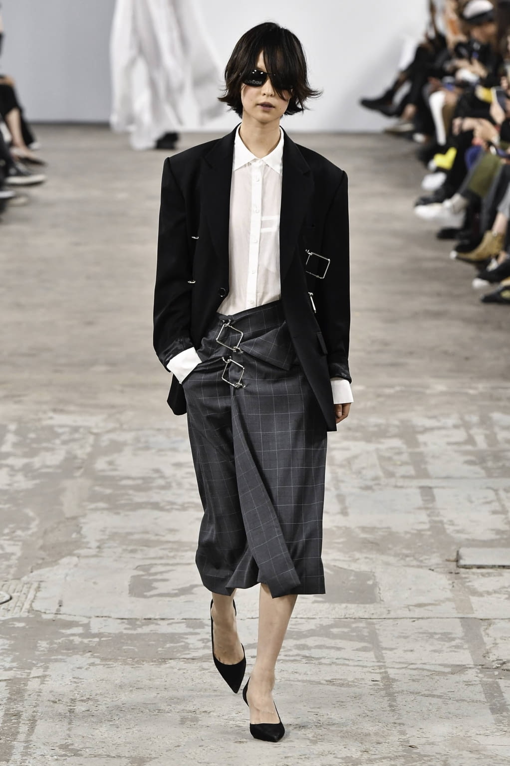 Fashion Week Paris Spring/Summer 2020 look 3 from the Kimhekim collection 女装