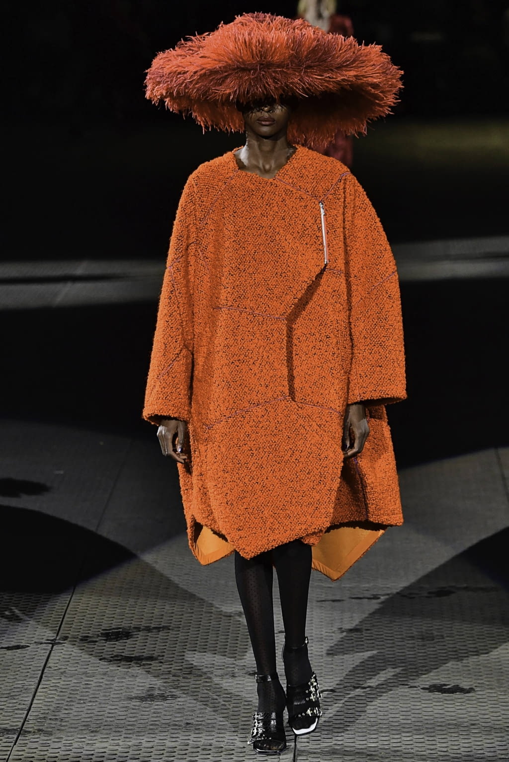 Fashion Week Paris Fall/Winter 2019 look 3 from the Koché collection 女装