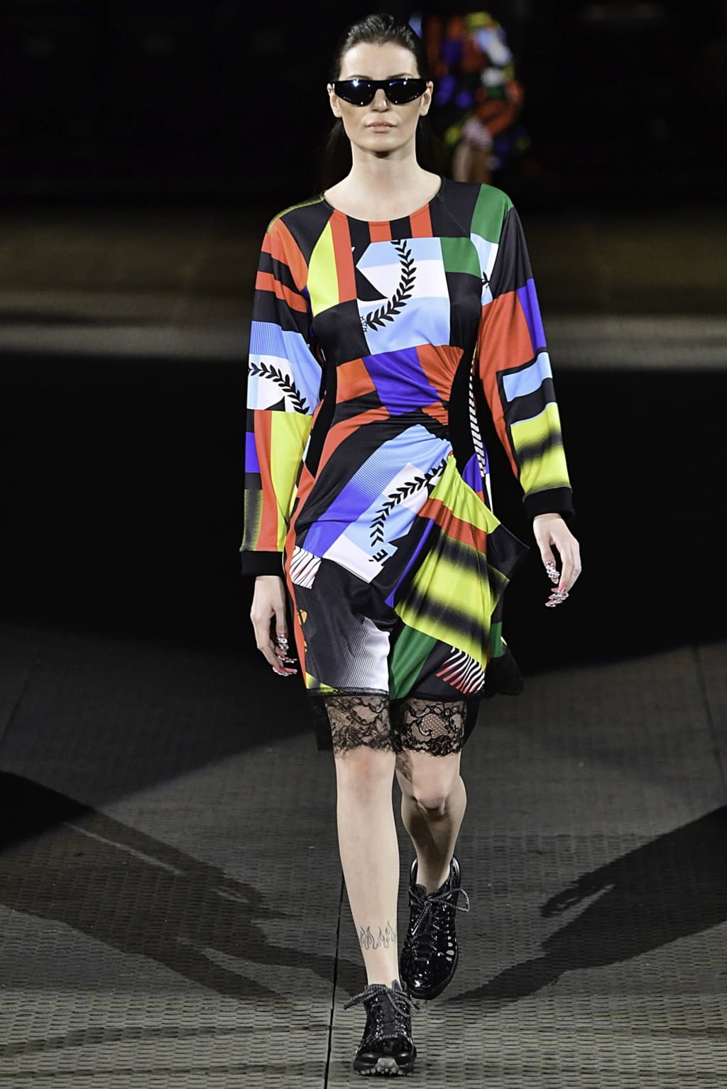 Fashion Week Paris Fall/Winter 2019 look 45 from the Koché collection 女装