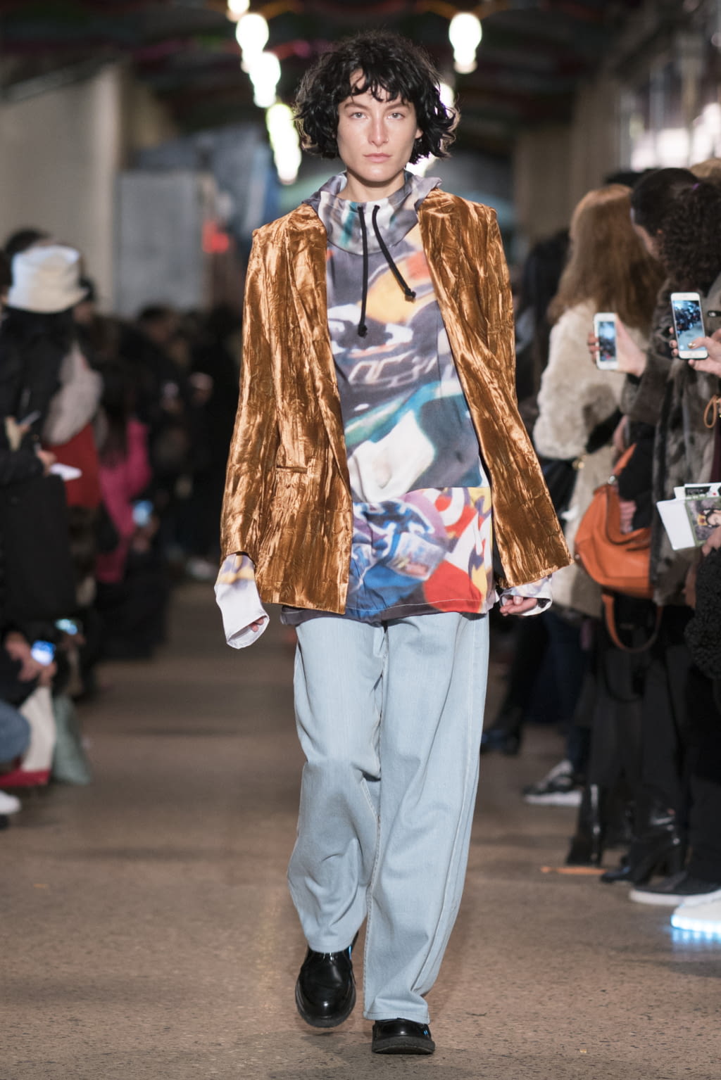 Fashion Week Paris Fall/Winter 2016 look 25 from the Koché collection 女装