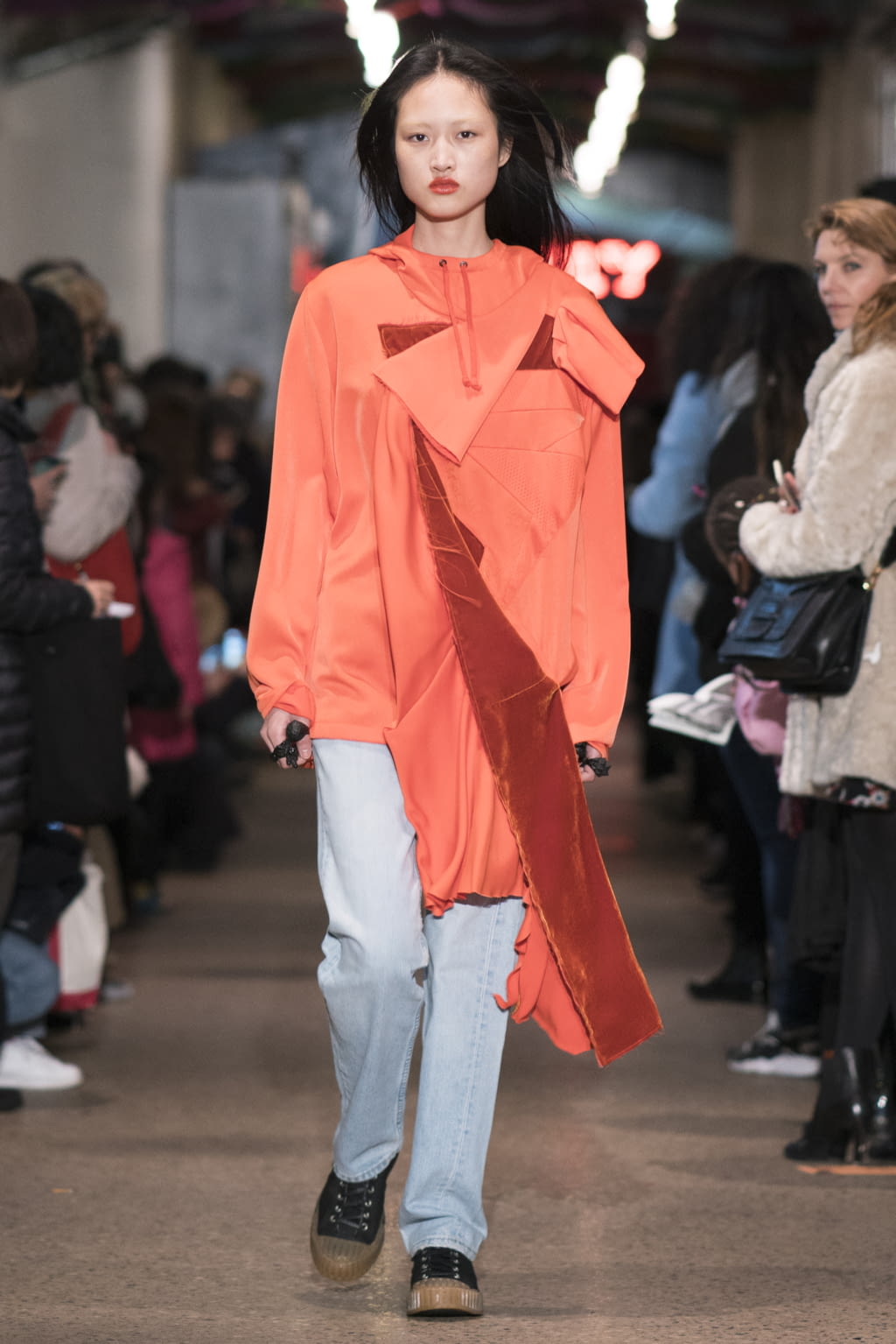 Fashion Week Paris Fall/Winter 2016 look 39 from the Koché collection womenswear