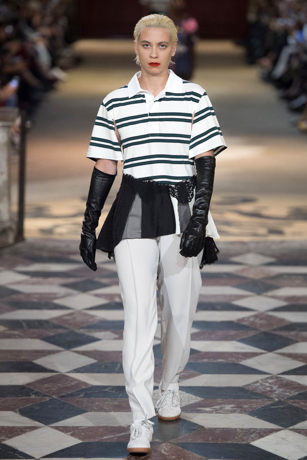 Fashion Week Paris Spring/Summer 2018 look 24 de la collection Koché womenswear