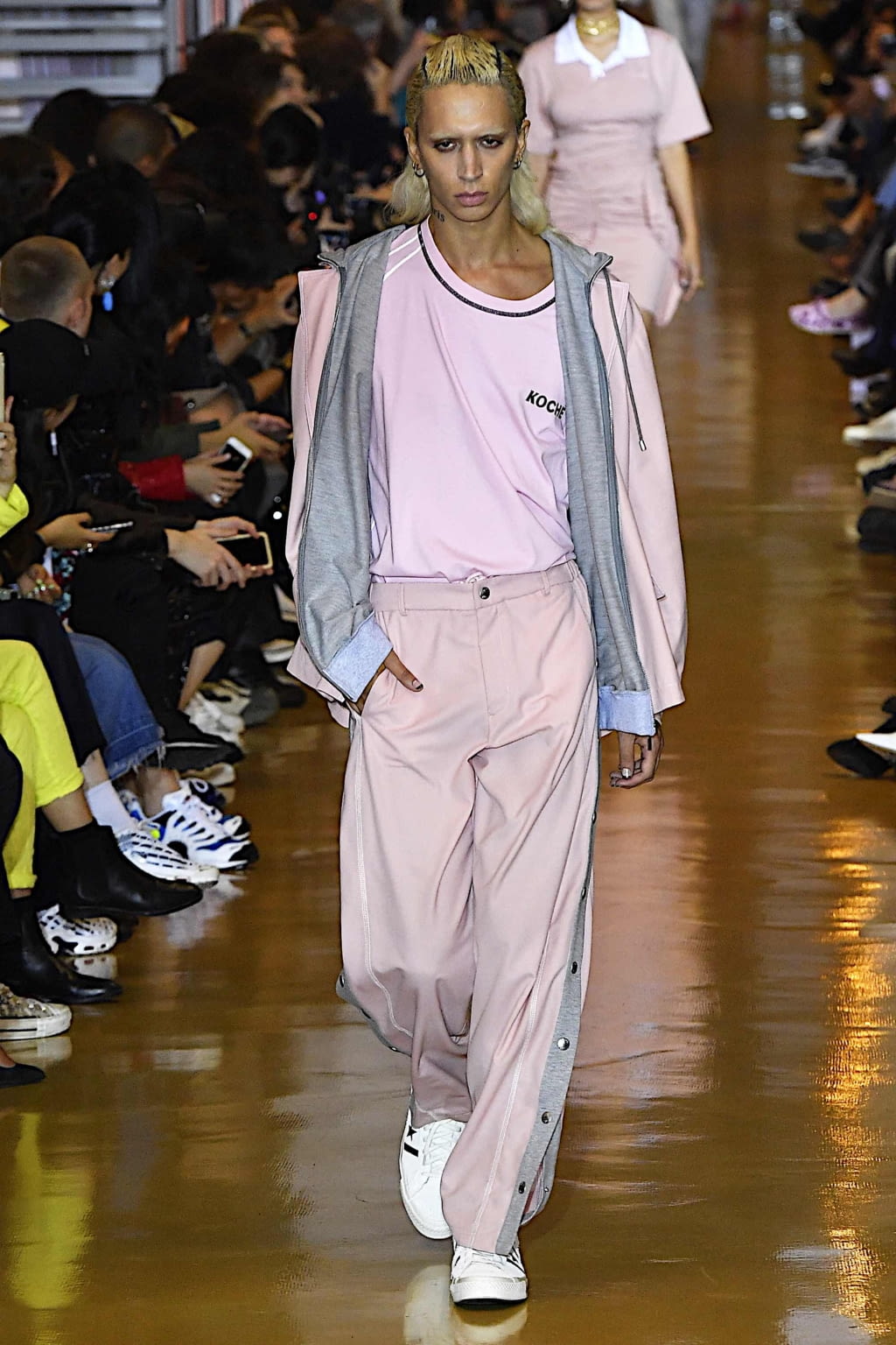 Fashion Week Paris Spring/Summer 2020 look 35 from the Koché collection 女装