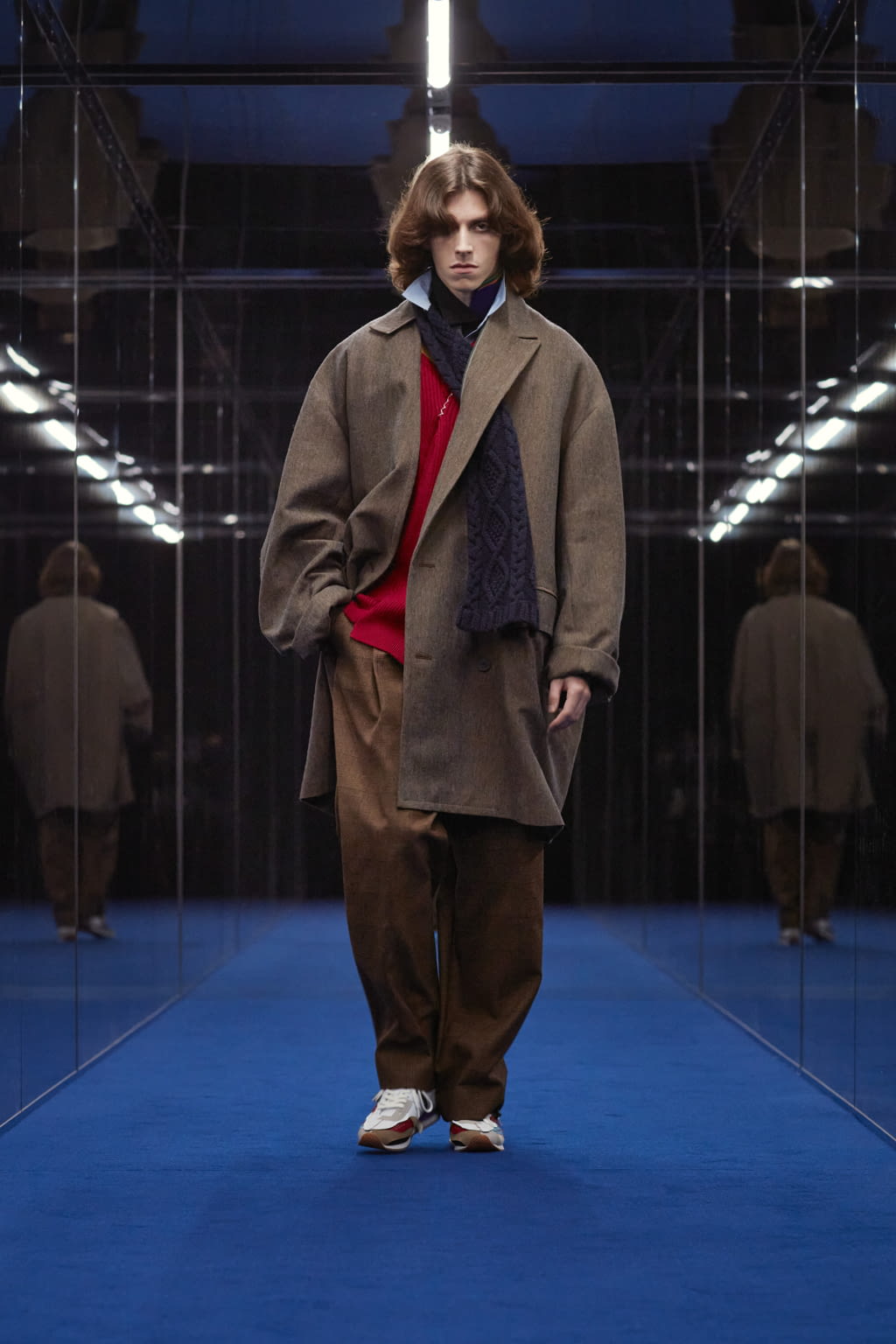 Fashion Week Paris Fall/Winter 2022 look 39 from the Kolor collection menswear