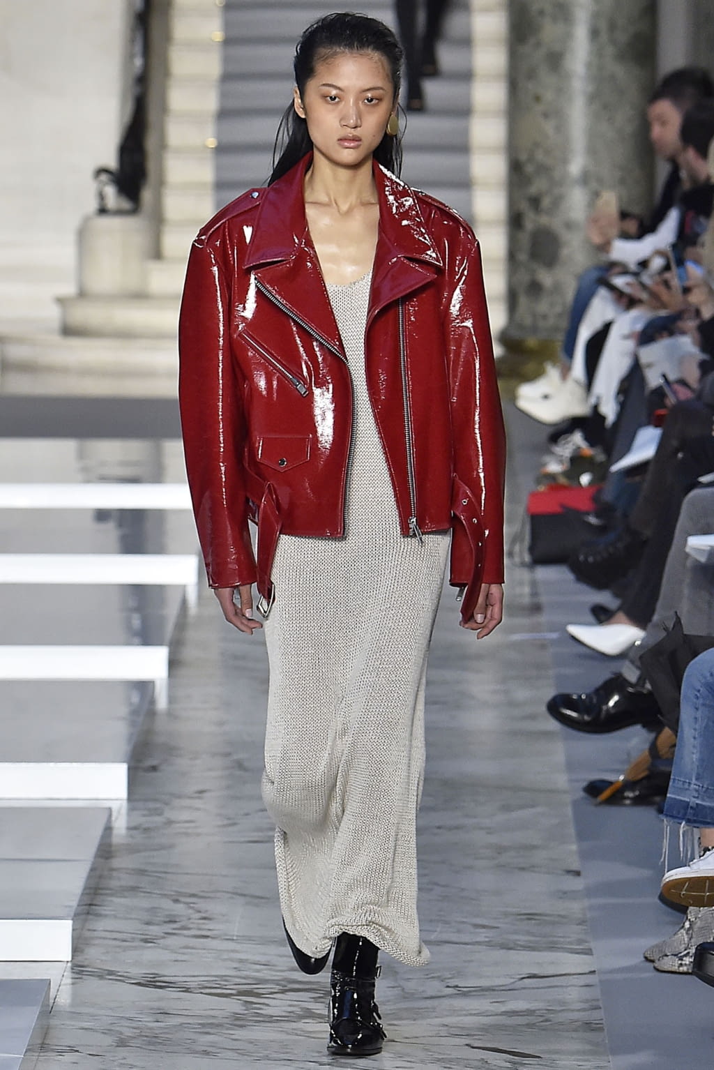 Fashion Week Paris Fall/Winter 2019 look 3 from the Kristina Fidelskaya collection 女装