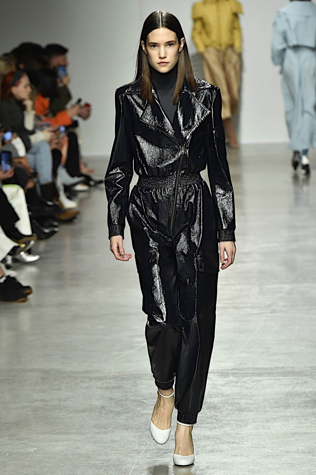 Fashion Week Paris Fall/Winter 2020 look 17 from the Kristina Fidelskaya collection 女装
