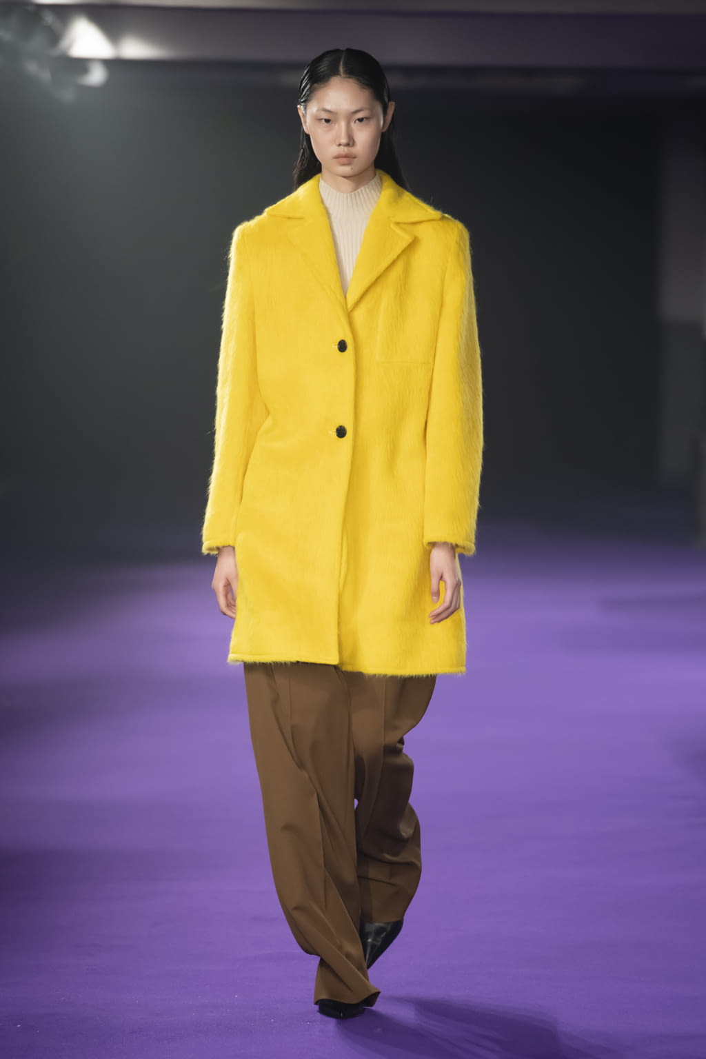 Fashion Week Paris Fall/Winter 2019 look 15 from the KWAIDAN EDITIONS collection 女装