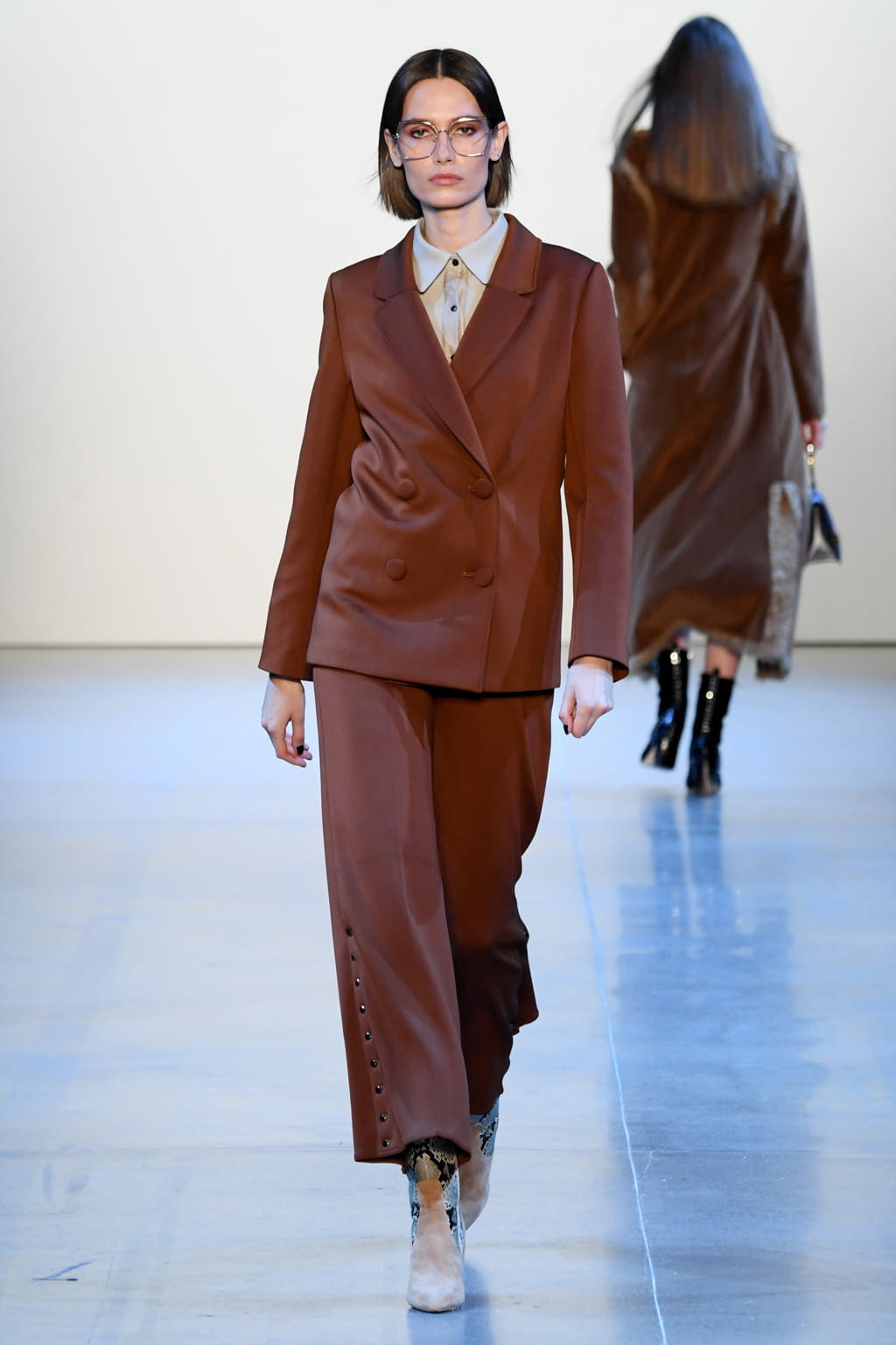 Fashion Week New York Fall/Winter 2020 look 26 from the Vivienne Hu collection womenswear