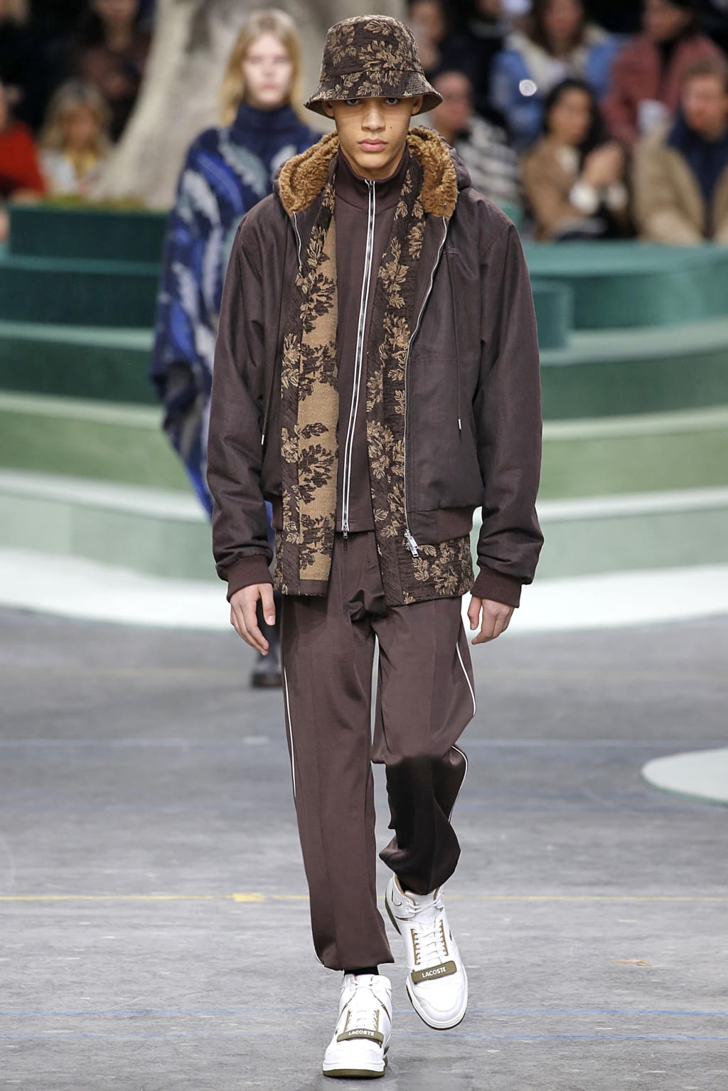 Fashion Week Paris Fall/Winter 2018 look 8 from the Lacoste collection menswear