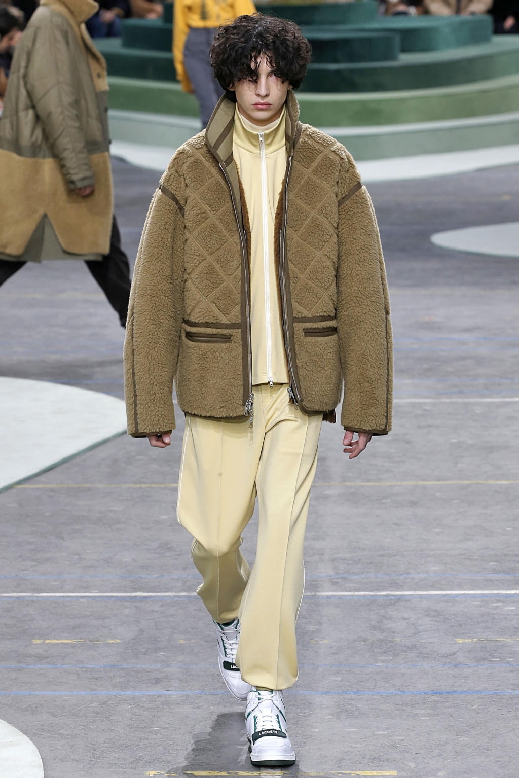 Fashion Week Paris Fall/Winter 2018 look 15 from the Lacoste collection menswear