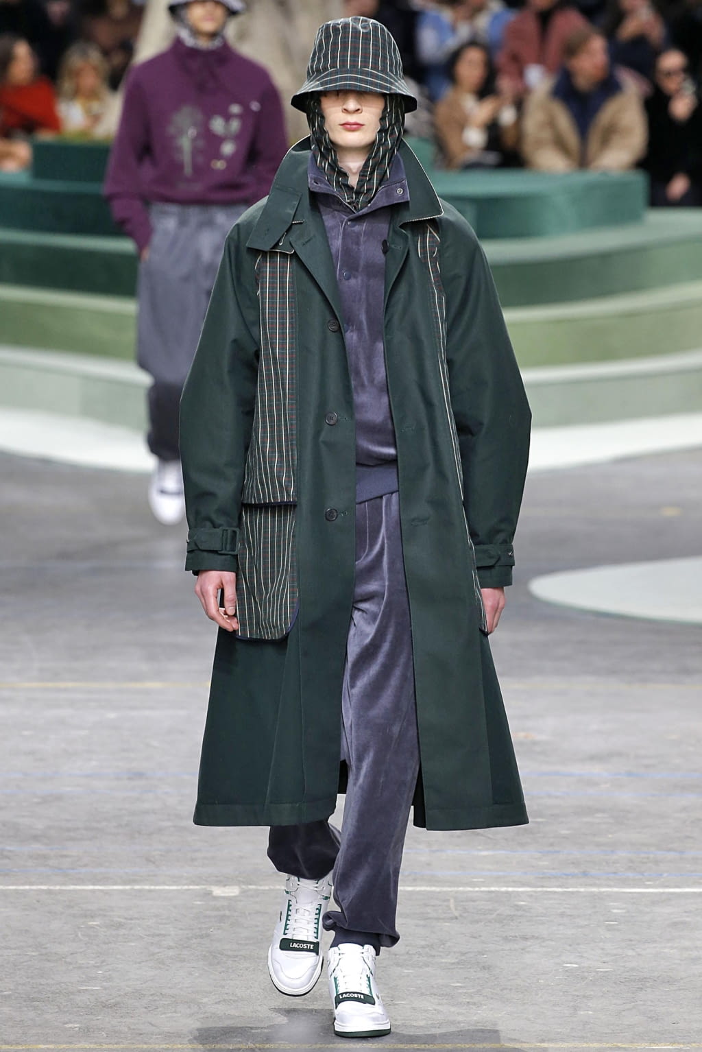 Fashion Week Paris Fall/Winter 2018 look 17 from the Lacoste collection menswear