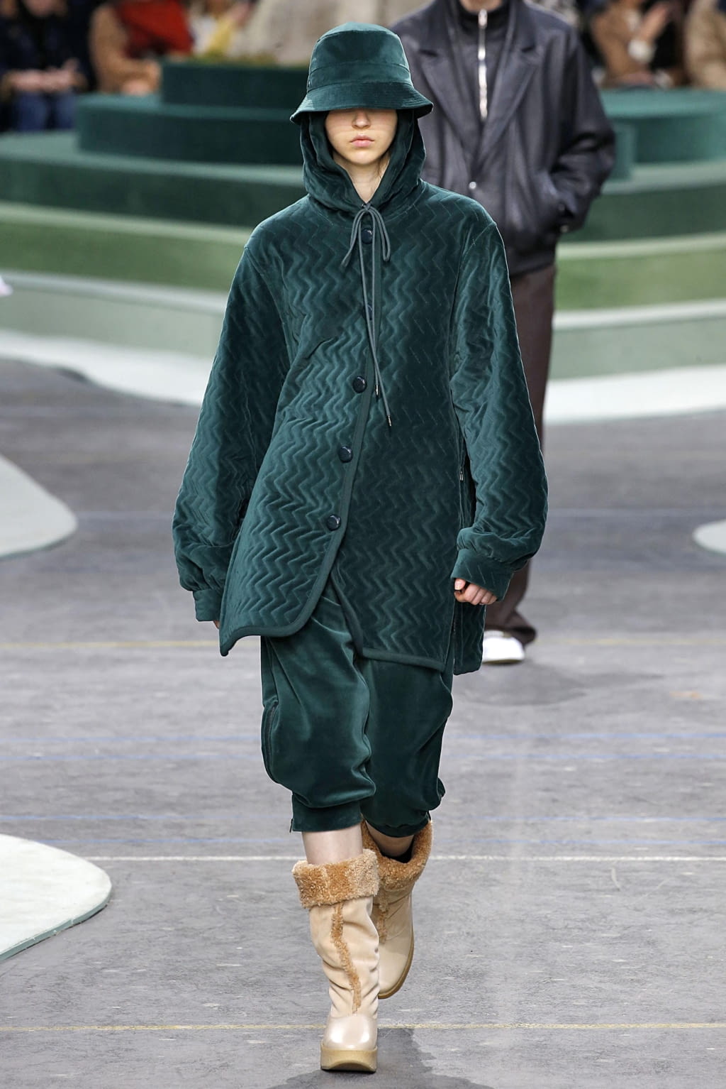 Fashion Week Paris Fall/Winter 2018 look 30 from the Lacoste collection womenswear