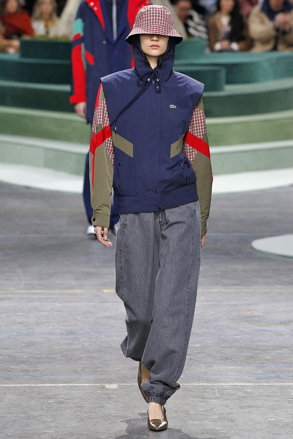Fashion Week Paris Fall/Winter 2018 look 43 from the Lacoste collection 女装