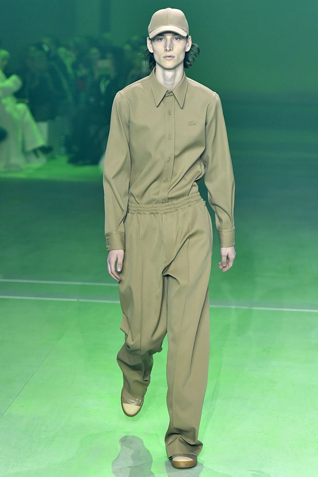 Fashion Week Paris Fall/Winter 2019 look 2 from the Lacoste collection 女装