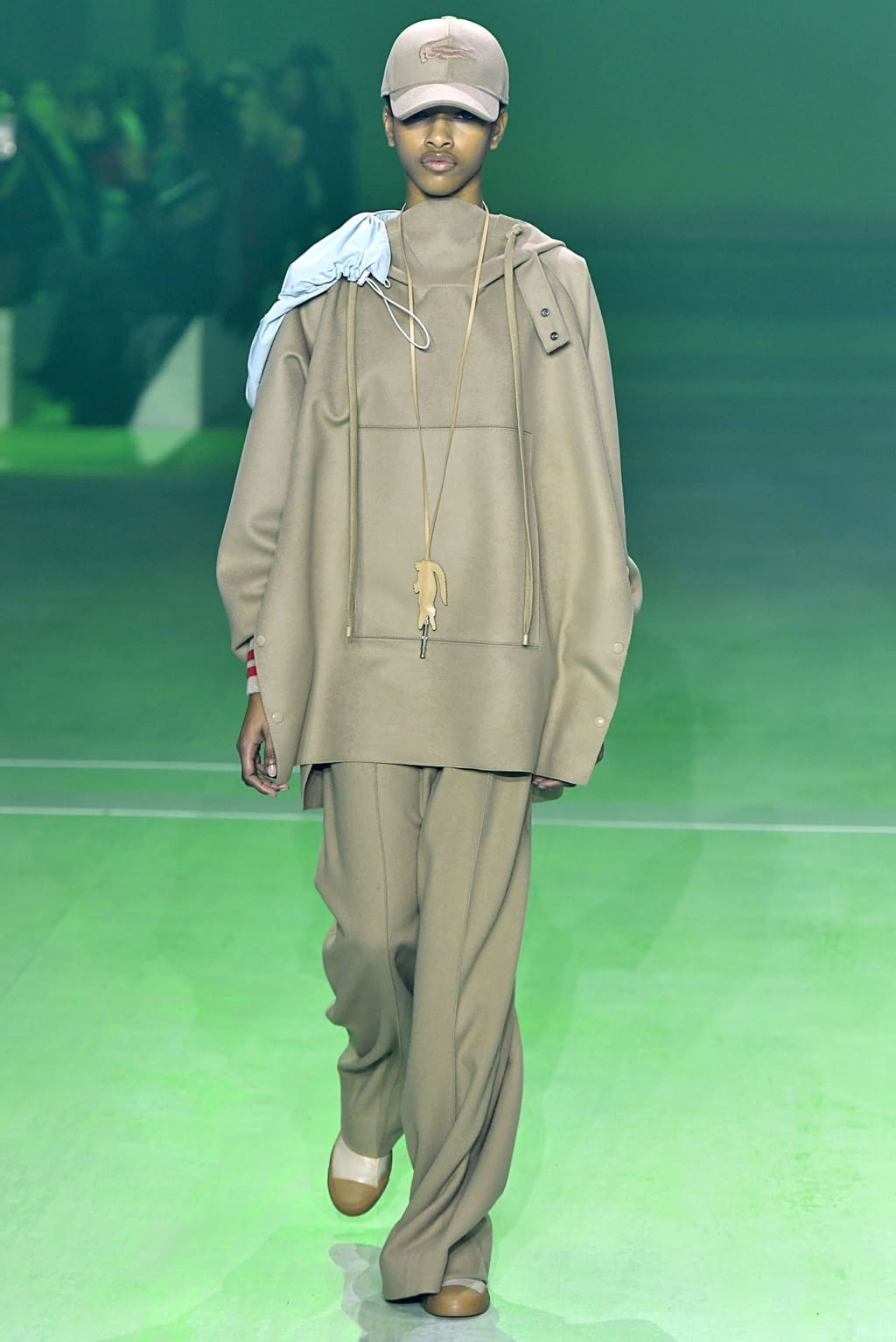 Fashion Week Paris Fall/Winter 2019 look 4 from the Lacoste collection 女装