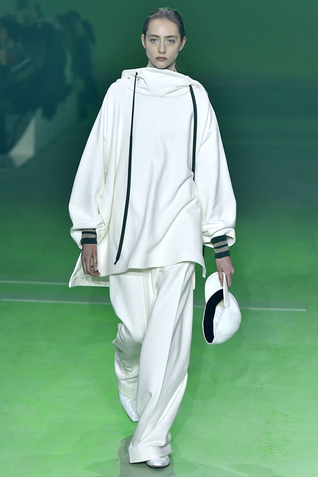 Fashion Week Paris Fall/Winter 2019 look 37 from the Lacoste collection 女装