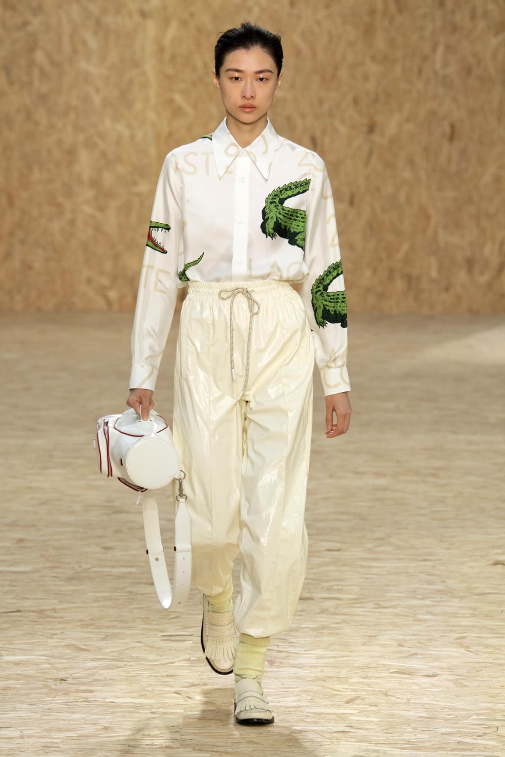 Fashion Week Paris Fall/Winter 2020 look 9 from the Lacoste collection 女装