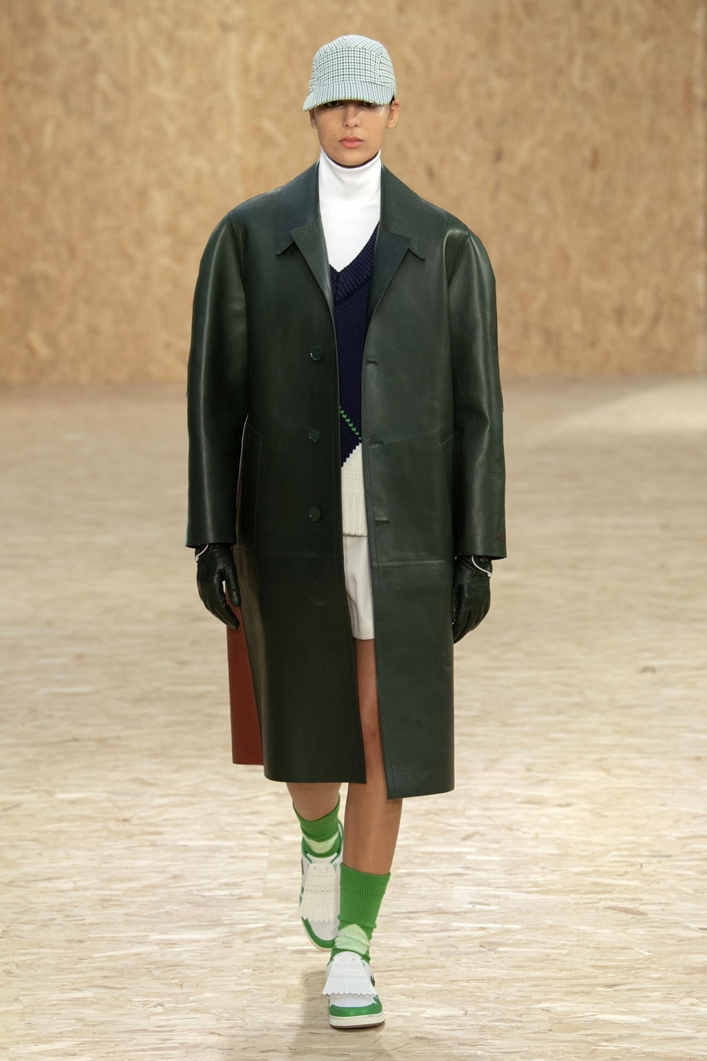 Fashion Week Paris Fall/Winter 2020 look 11 de la collection Lacoste womenswear