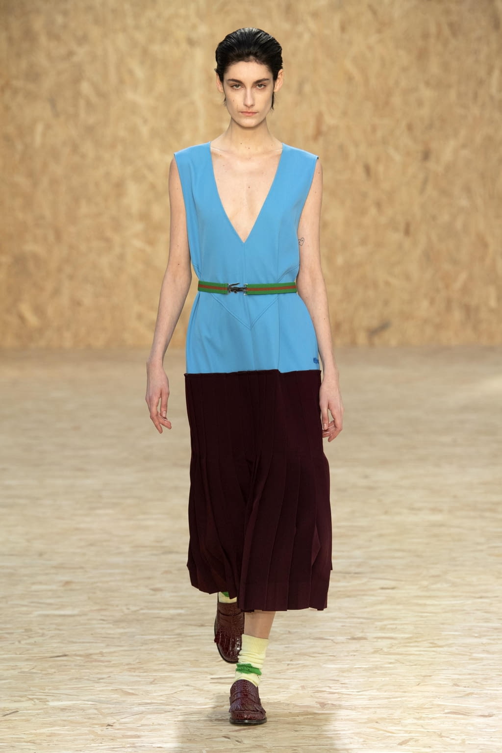 Fashion Week Paris Fall/Winter 2020 look 19 de la collection Lacoste womenswear
