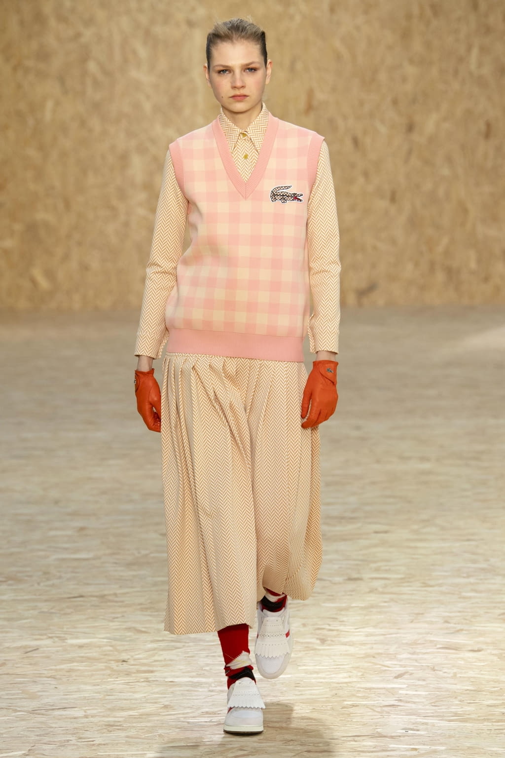 Fashion Week Paris Fall/Winter 2020 look 24 de la collection Lacoste womenswear
