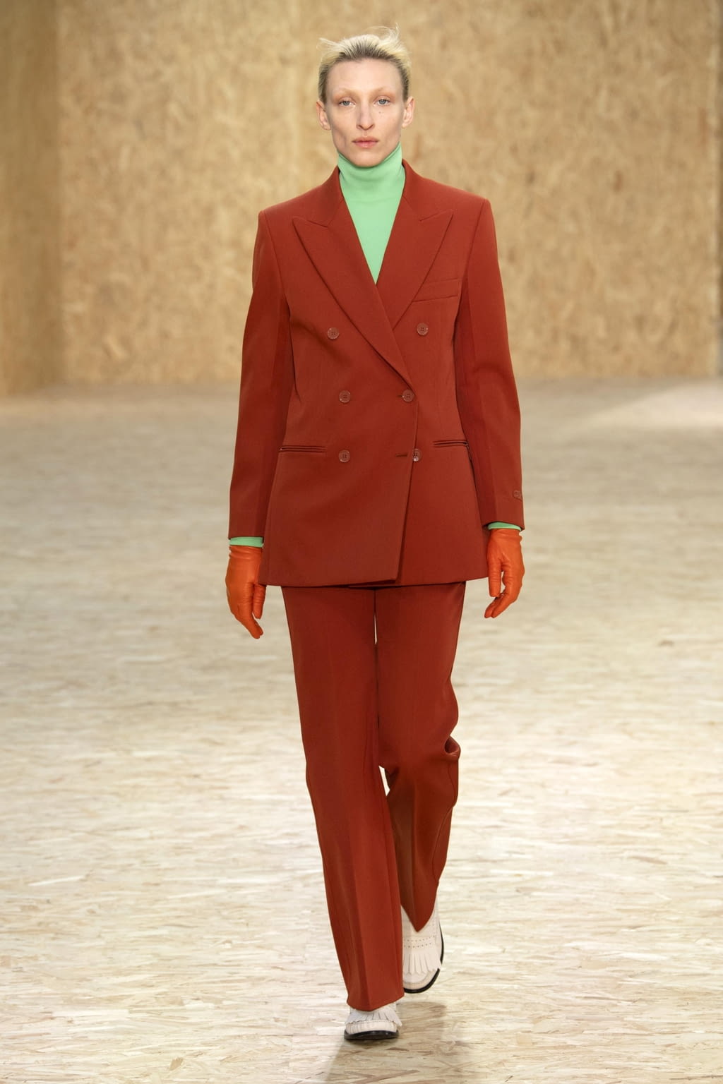 Fashion Week Paris Fall/Winter 2020 look 26 from the Lacoste collection 女装