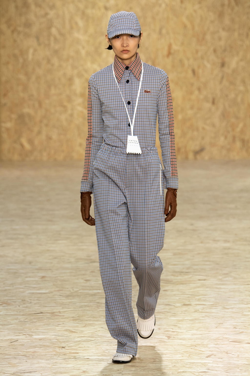 Fashion Week Paris Fall/Winter 2020 look 39 from the Lacoste collection womenswear