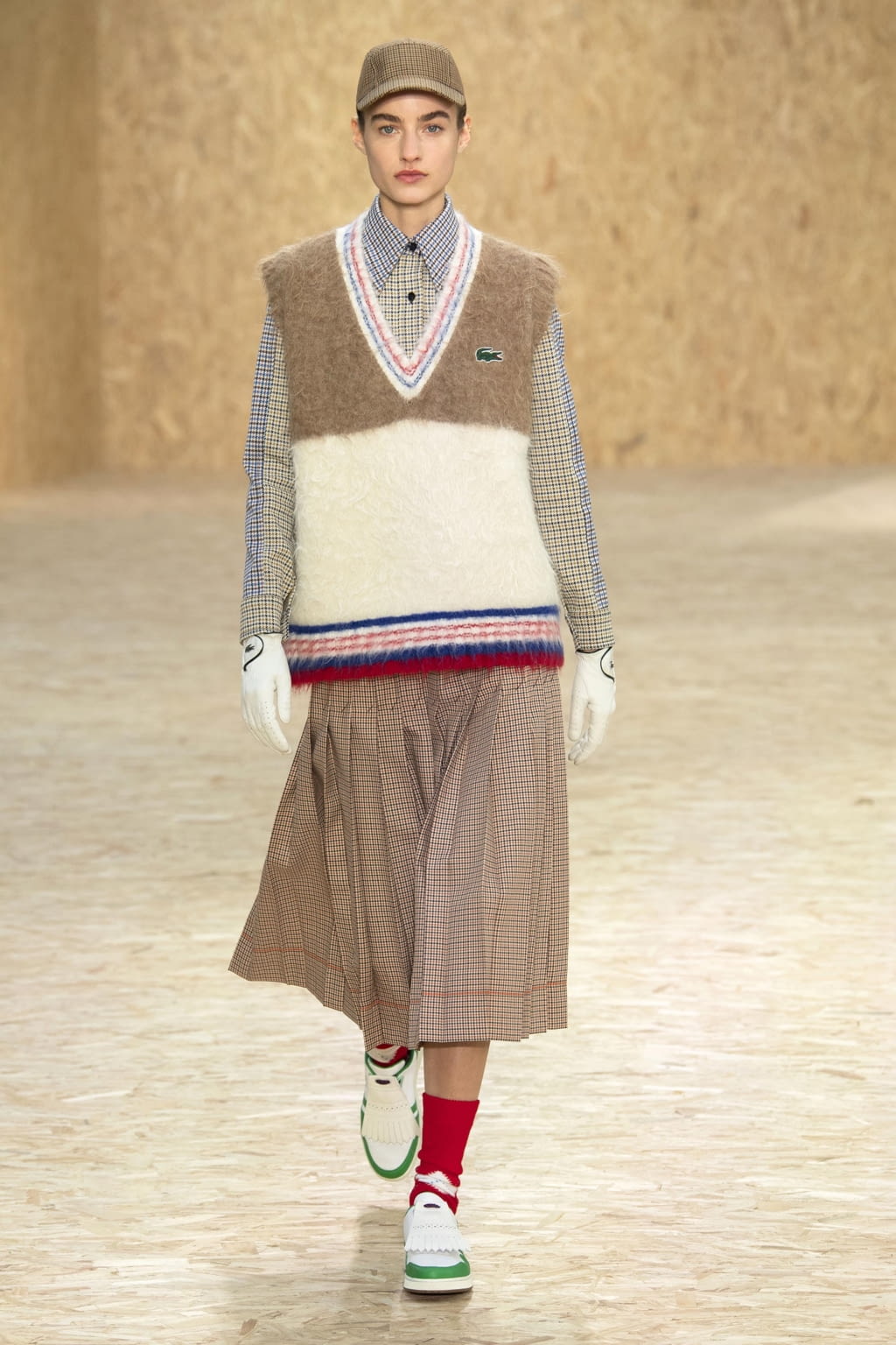 Fashion Week Paris Fall/Winter 2020 look 40 de la collection Lacoste womenswear