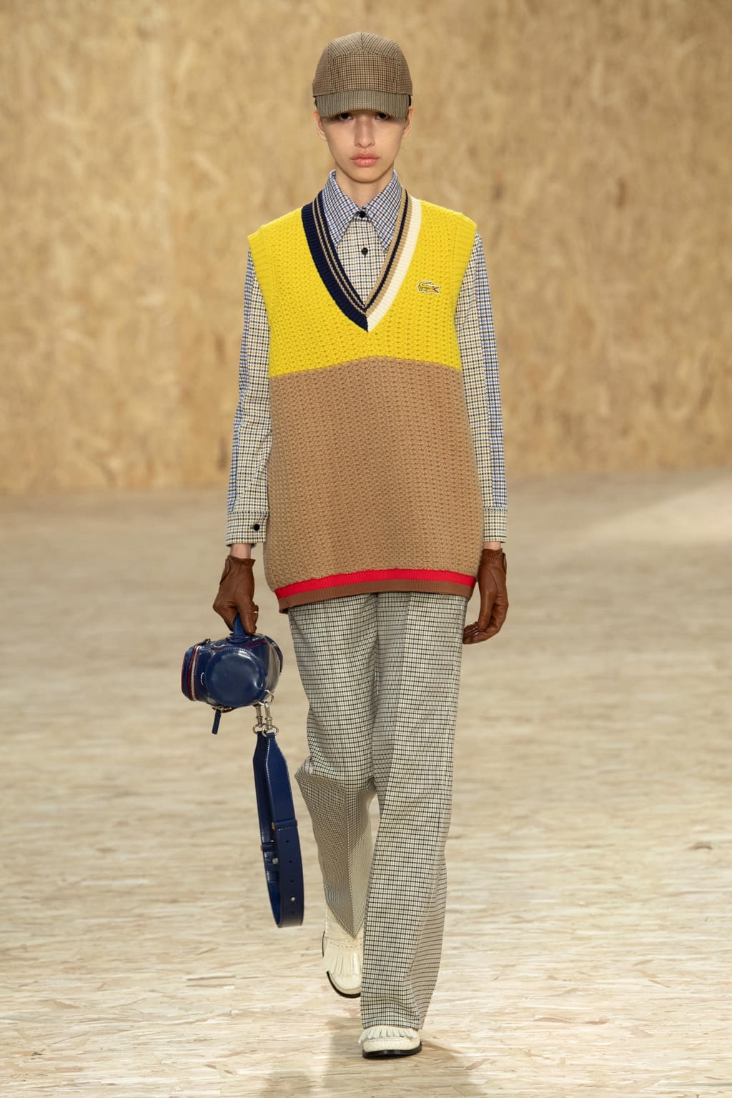 Fashion Week Paris Fall/Winter 2020 look 45 from the Lacoste collection womenswear