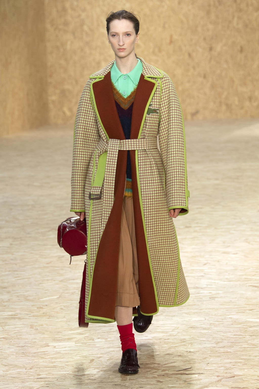 Fashion Week Paris Fall/Winter 2020 look 46 from the Lacoste collection womenswear