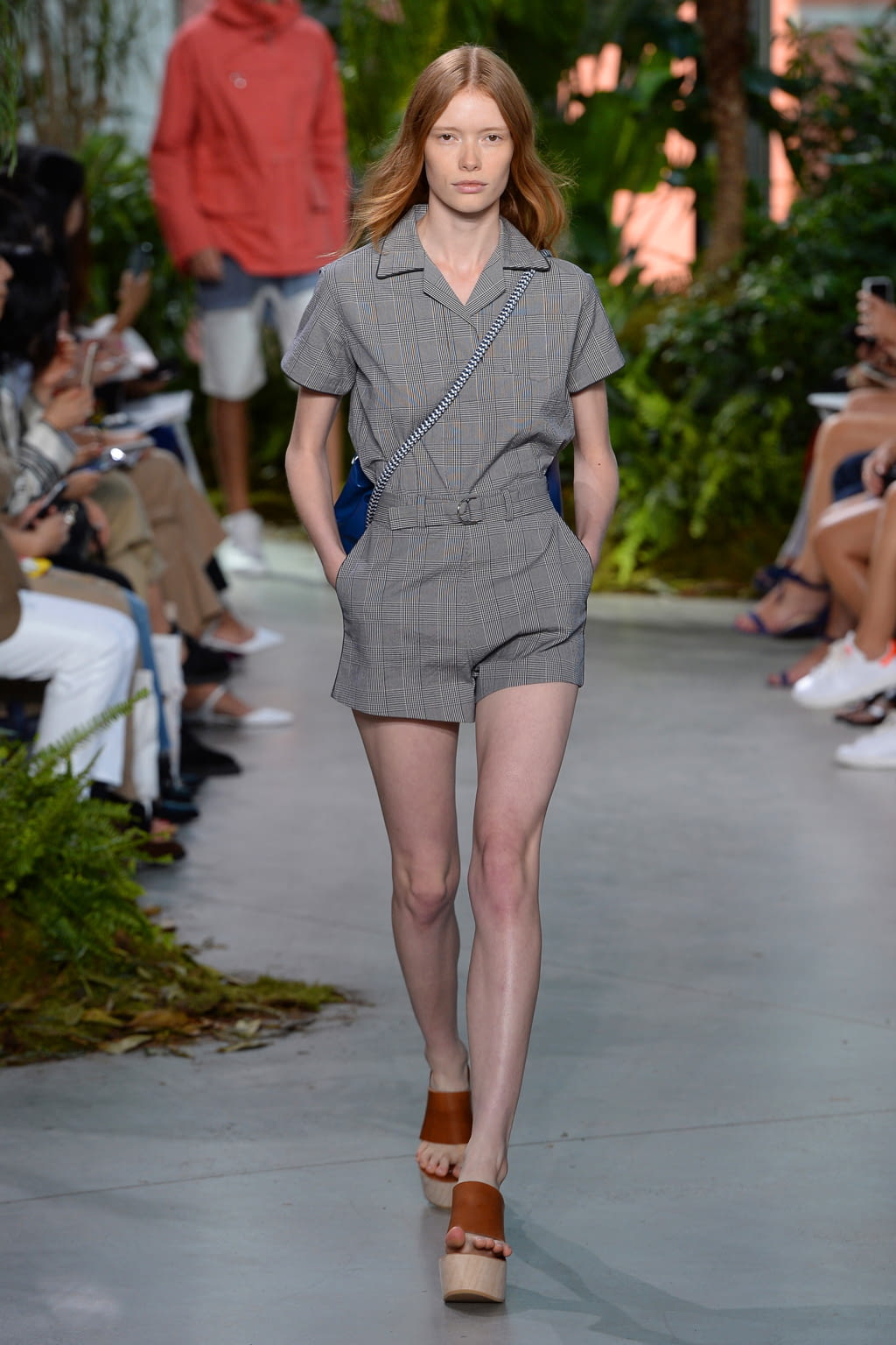 Fashion Week New York Spring/Summer 2017 look 11 from the Lacoste collection 女装