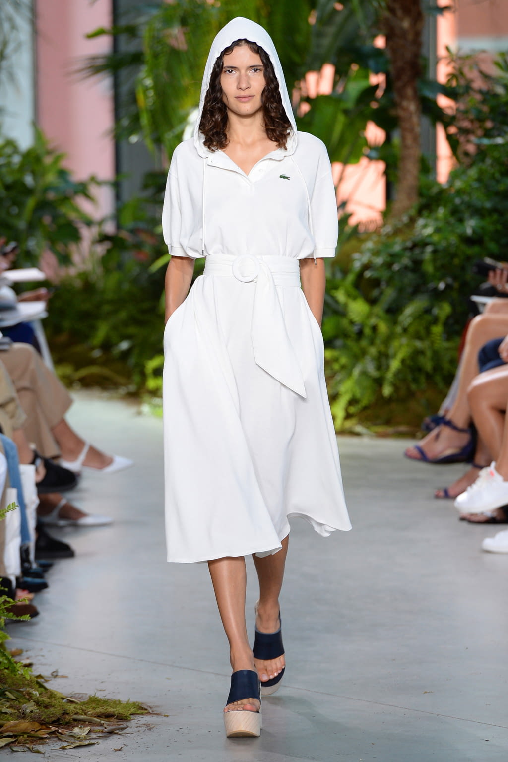 Fashion Week New York Spring/Summer 2017 look 32 from the Lacoste collection womenswear