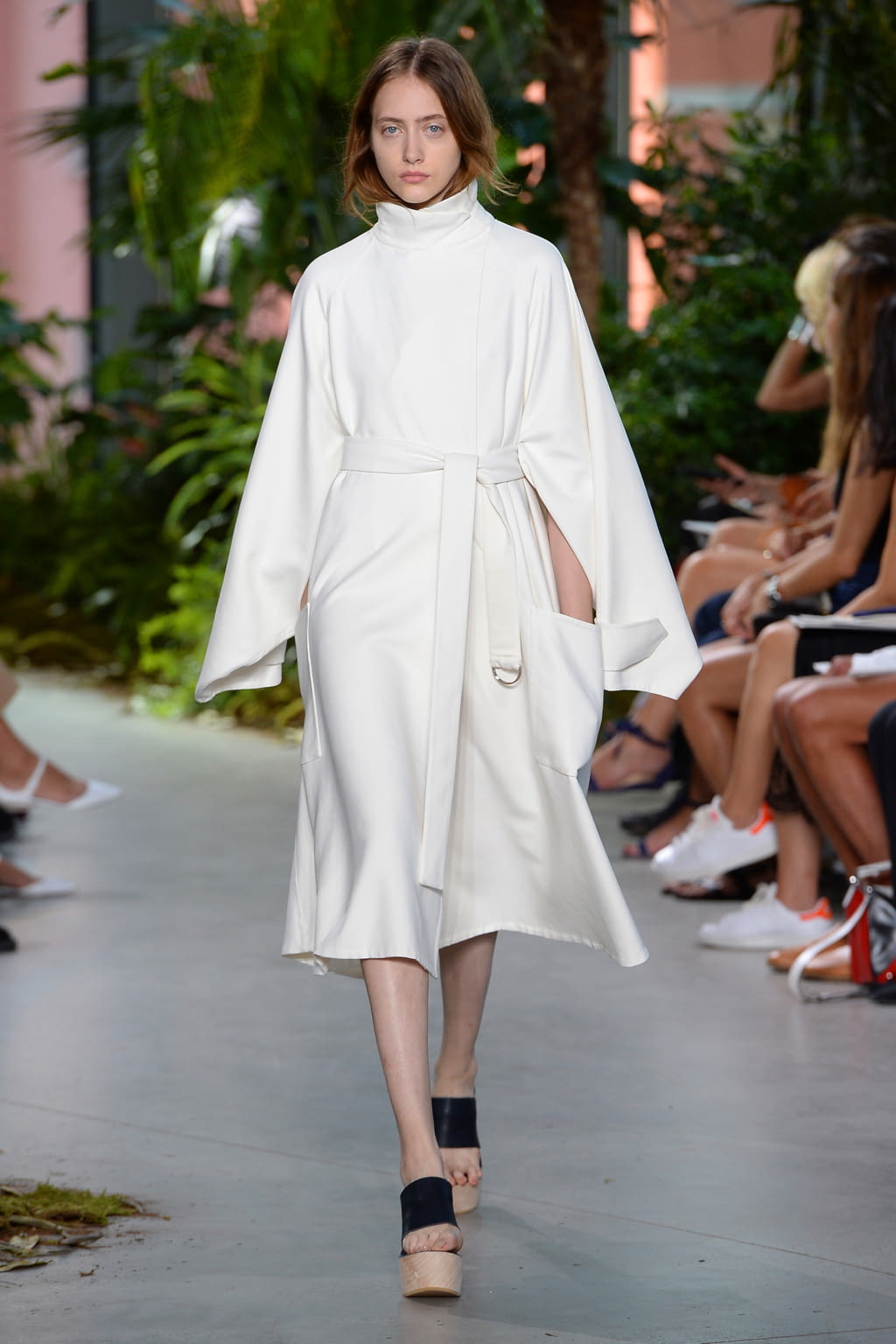 Fashion Week New York Spring/Summer 2017 look 40 from the Lacoste collection womenswear