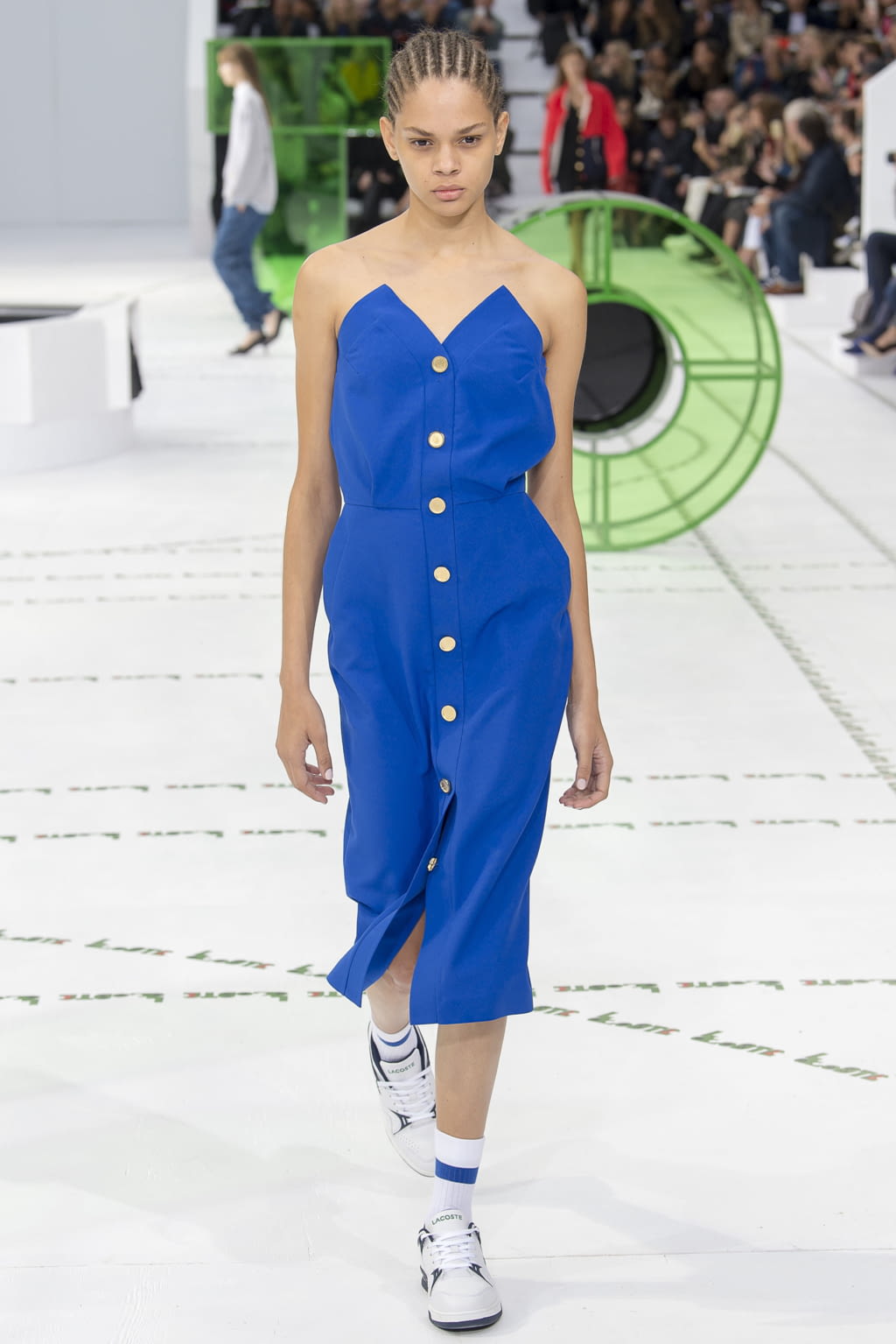 Fashion Week Paris Spring/Summer 2018 look 5 from the Lacoste collection womenswear