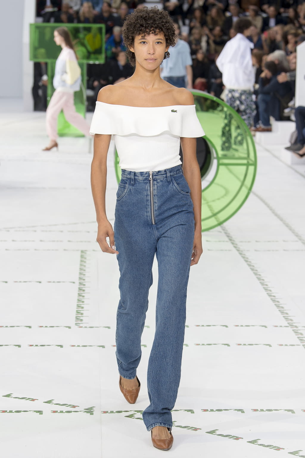 Fashion Week Paris Spring/Summer 2018 look 32 from the Lacoste collection womenswear
