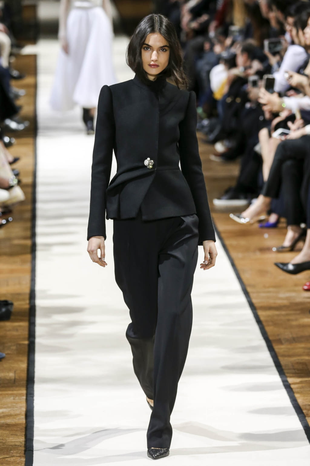 Fashion Week Paris Fall/Winter 2017 look 36 from the Lanvin collection womenswear