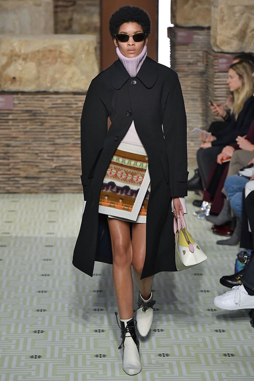 Fashion Week Paris Fall/Winter 2019 look 34 from the Lanvin collection 女装