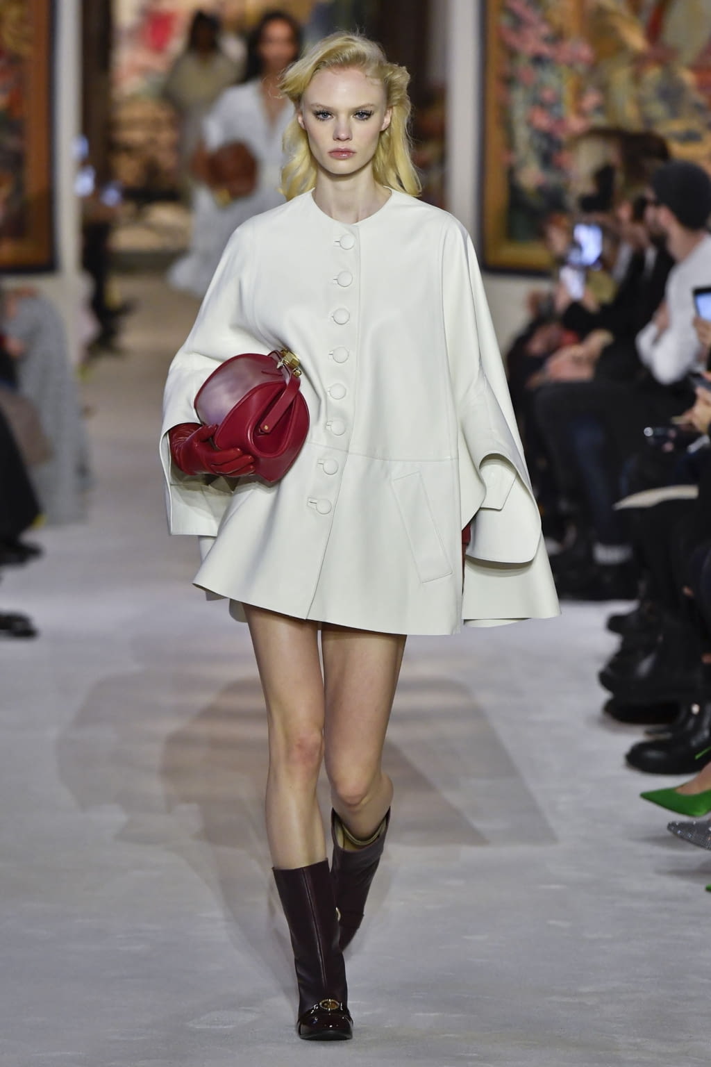 Fashion Week Paris Fall/Winter 2020 look 2 de la collection Lanvin womenswear