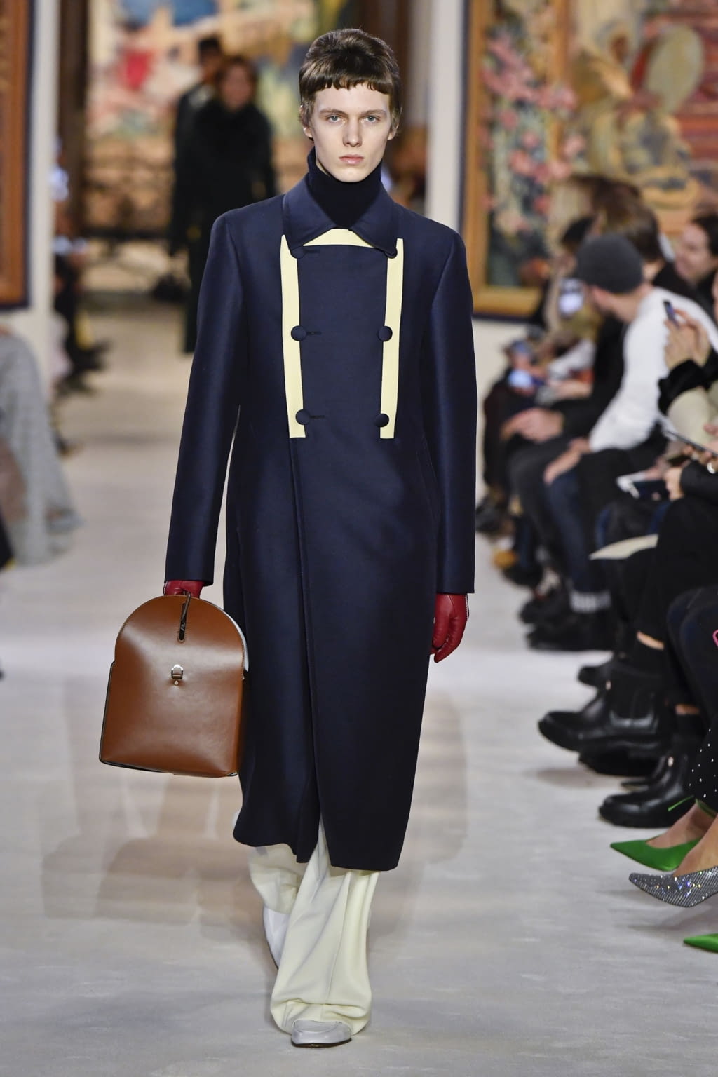 Fashion Week Paris Fall/Winter 2020 look 17 from the Lanvin collection womenswear