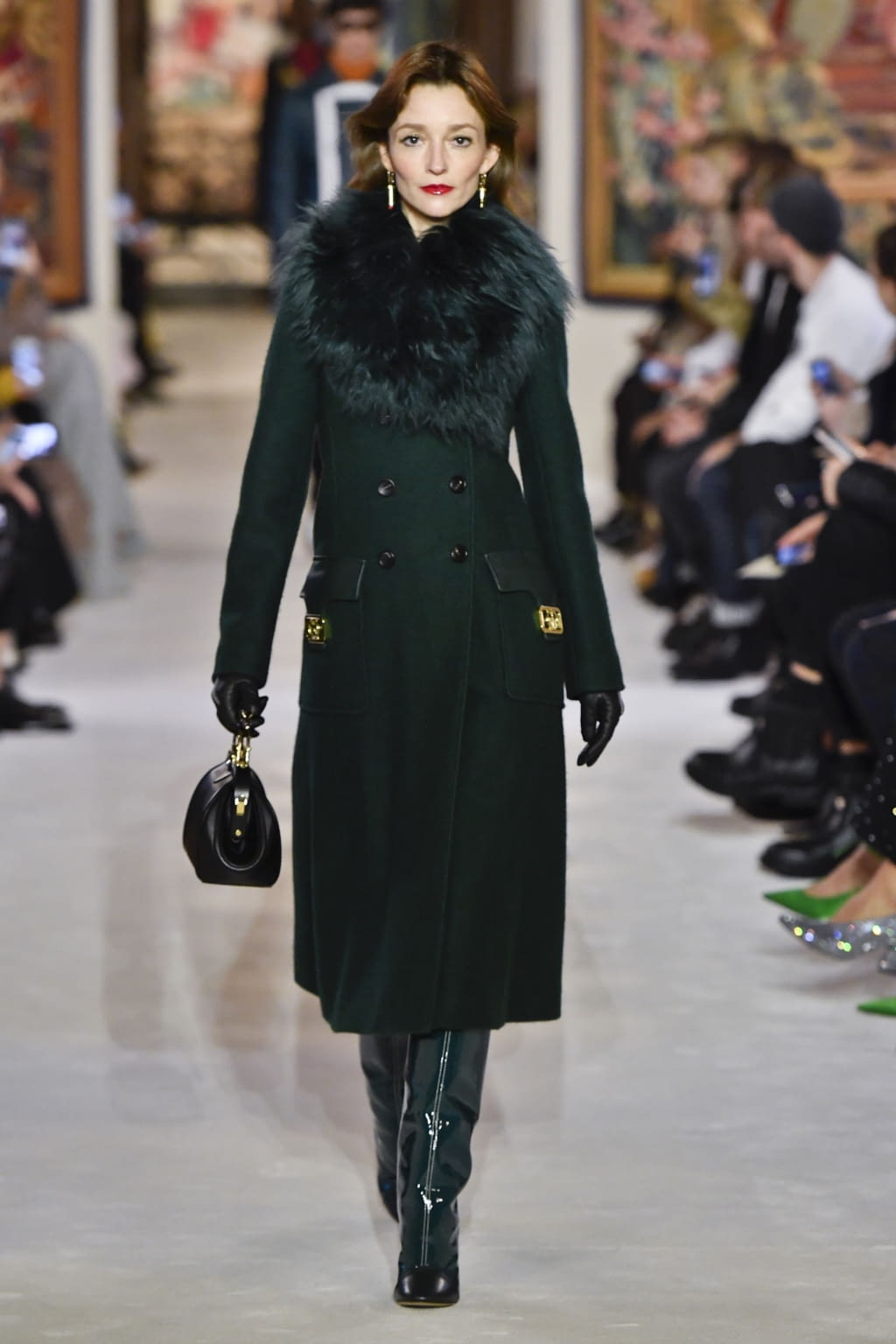 Fashion Week Paris Fall/Winter 2020 look 18 from the Lanvin collection womenswear