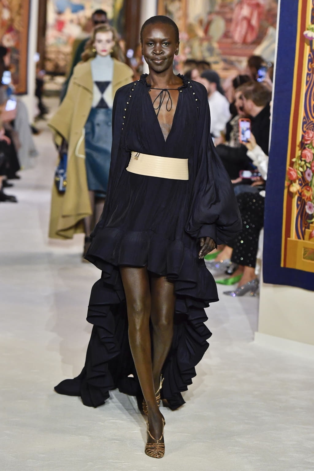 Fashion Week Paris Fall/Winter 2020 look 32 from the Lanvin collection womenswear