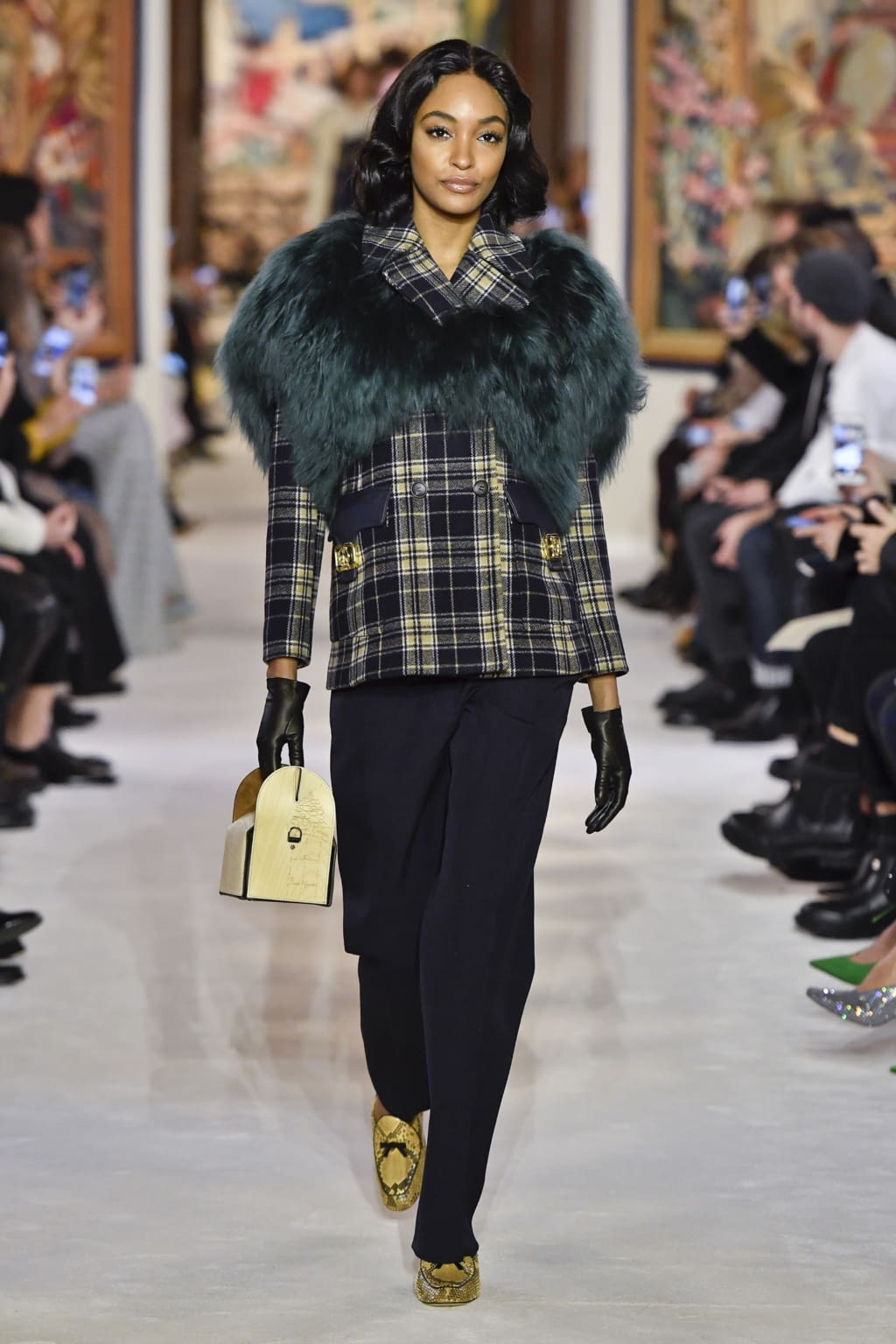 Fashion Week Paris Fall/Winter 2020 look 37 from the Lanvin collection 女装