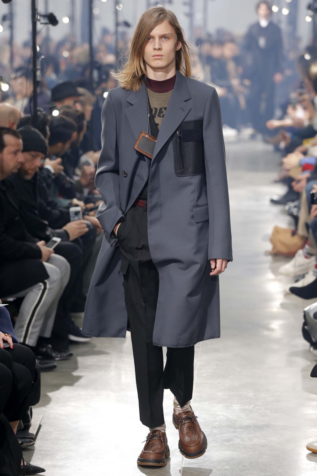 Fashion Week Paris Fall/Winter 2018 look 25 from the Lanvin collection menswear