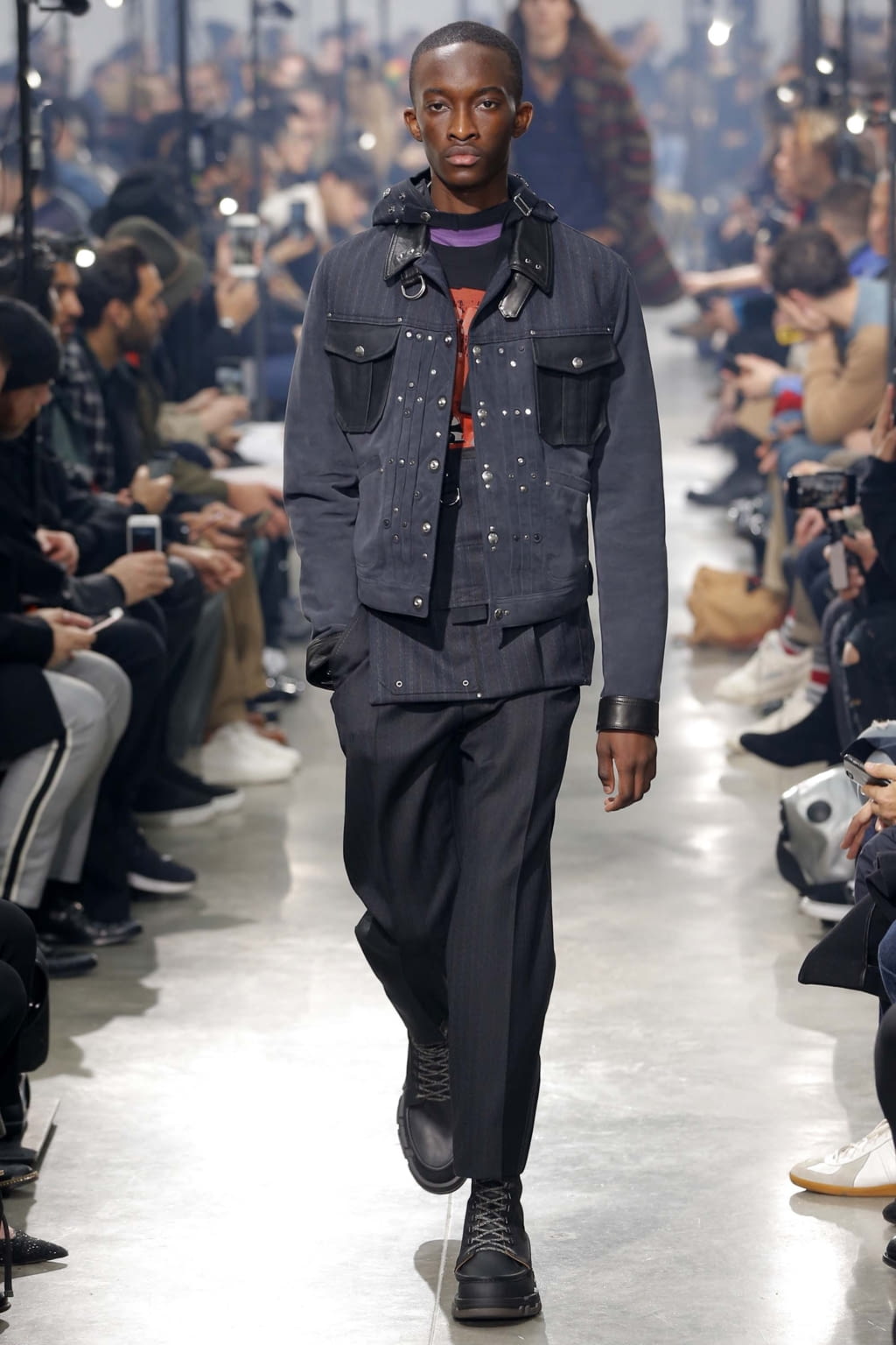 Fashion Week Paris Fall/Winter 2018 look 29 from the Lanvin collection menswear