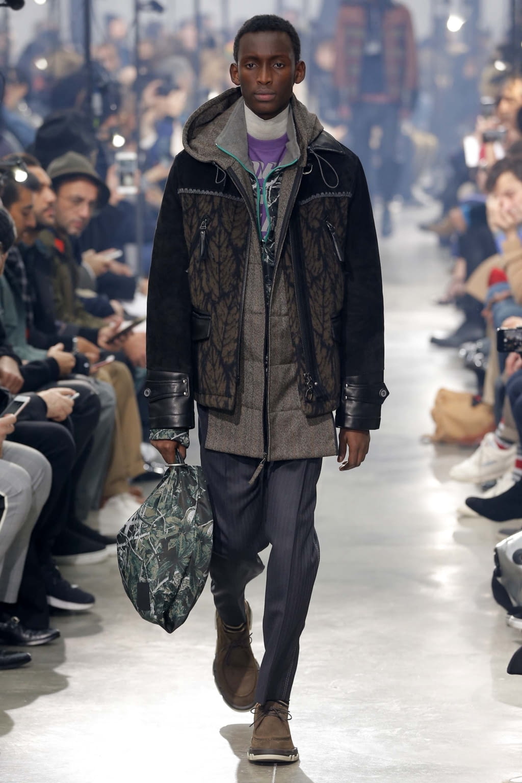 Fashion Week Paris Fall/Winter 2018 look 31 from the Lanvin collection 男装