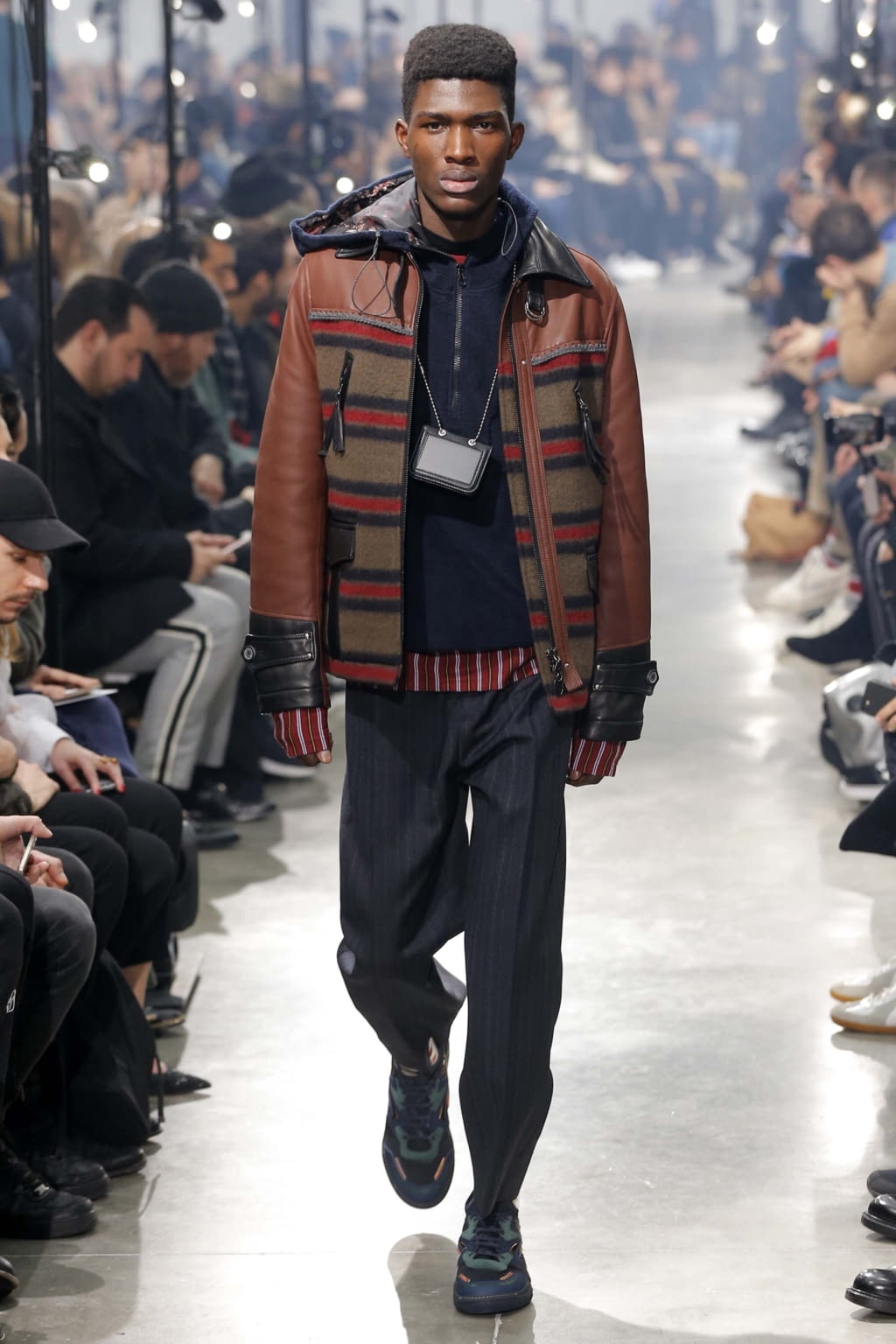 Fashion Week Paris Fall/Winter 2018 look 32 from the Lanvin collection menswear