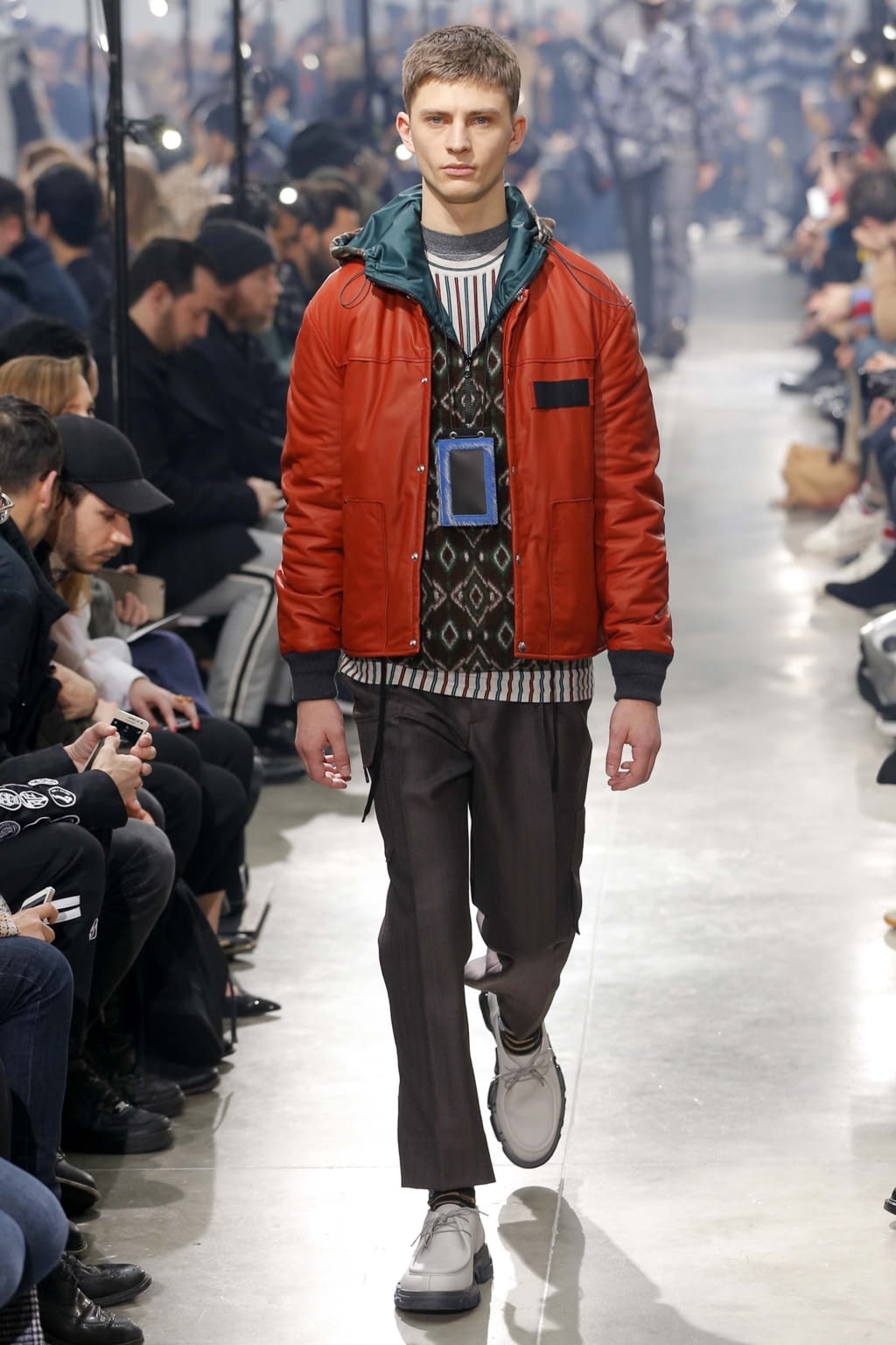 Fashion Week Paris Fall/Winter 2018 look 36 de la collection Lanvin menswear