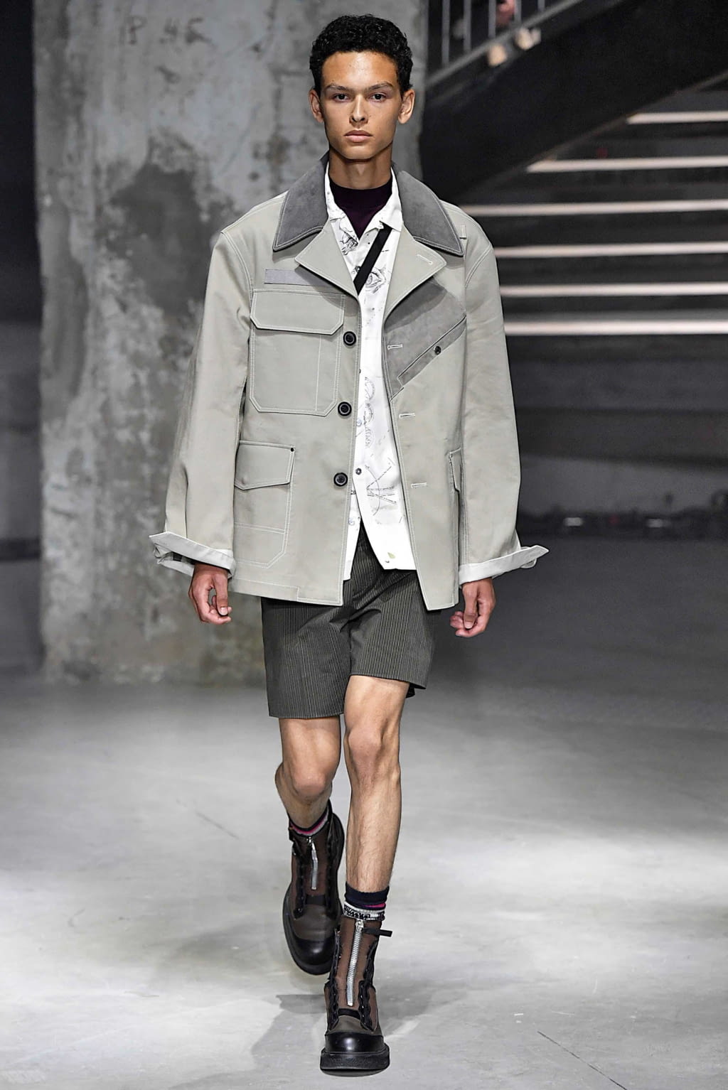Fashion Week Paris Spring/Summer 2019 look 26 from the Lanvin collection menswear