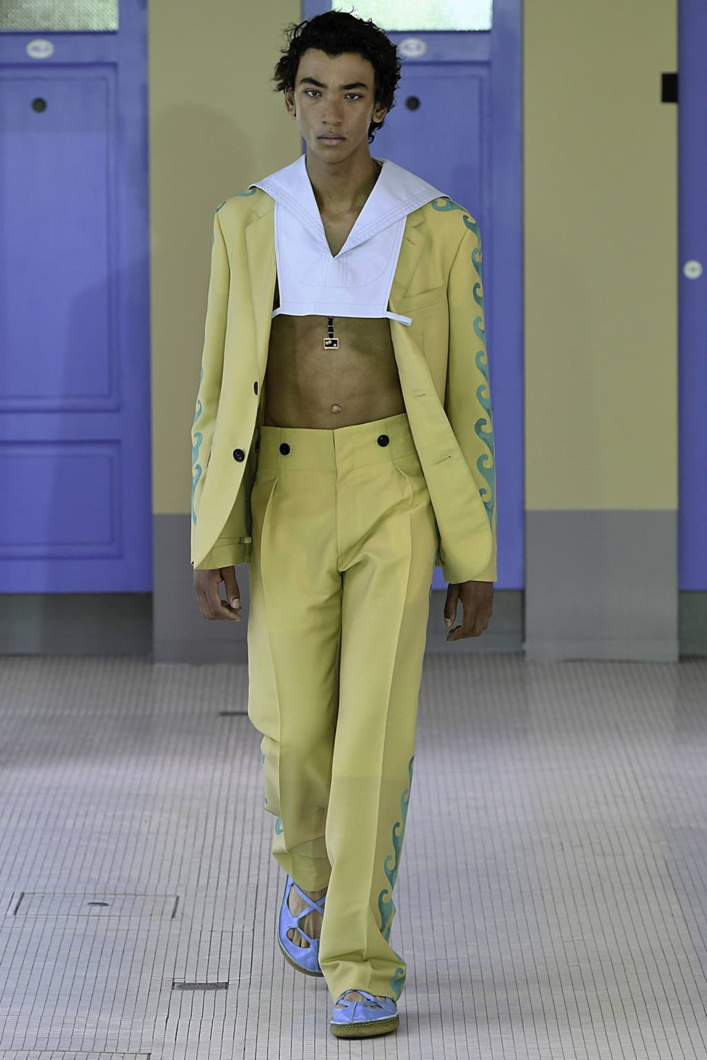 Fashion Week Paris Spring/Summer 2020 look 1 from the Lanvin collection menswear