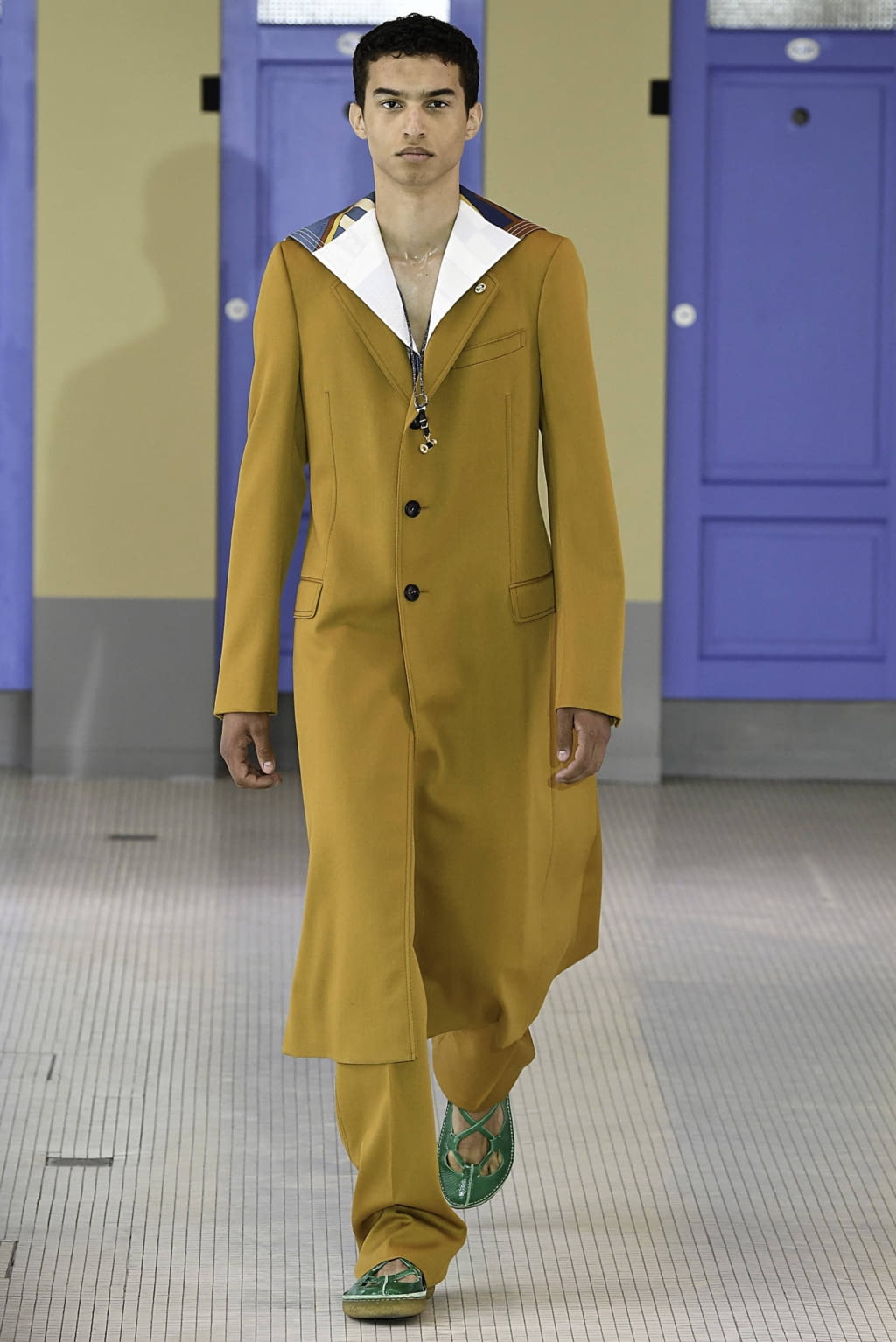 Fashion Week Paris Spring/Summer 2020 look 3 from the Lanvin collection menswear