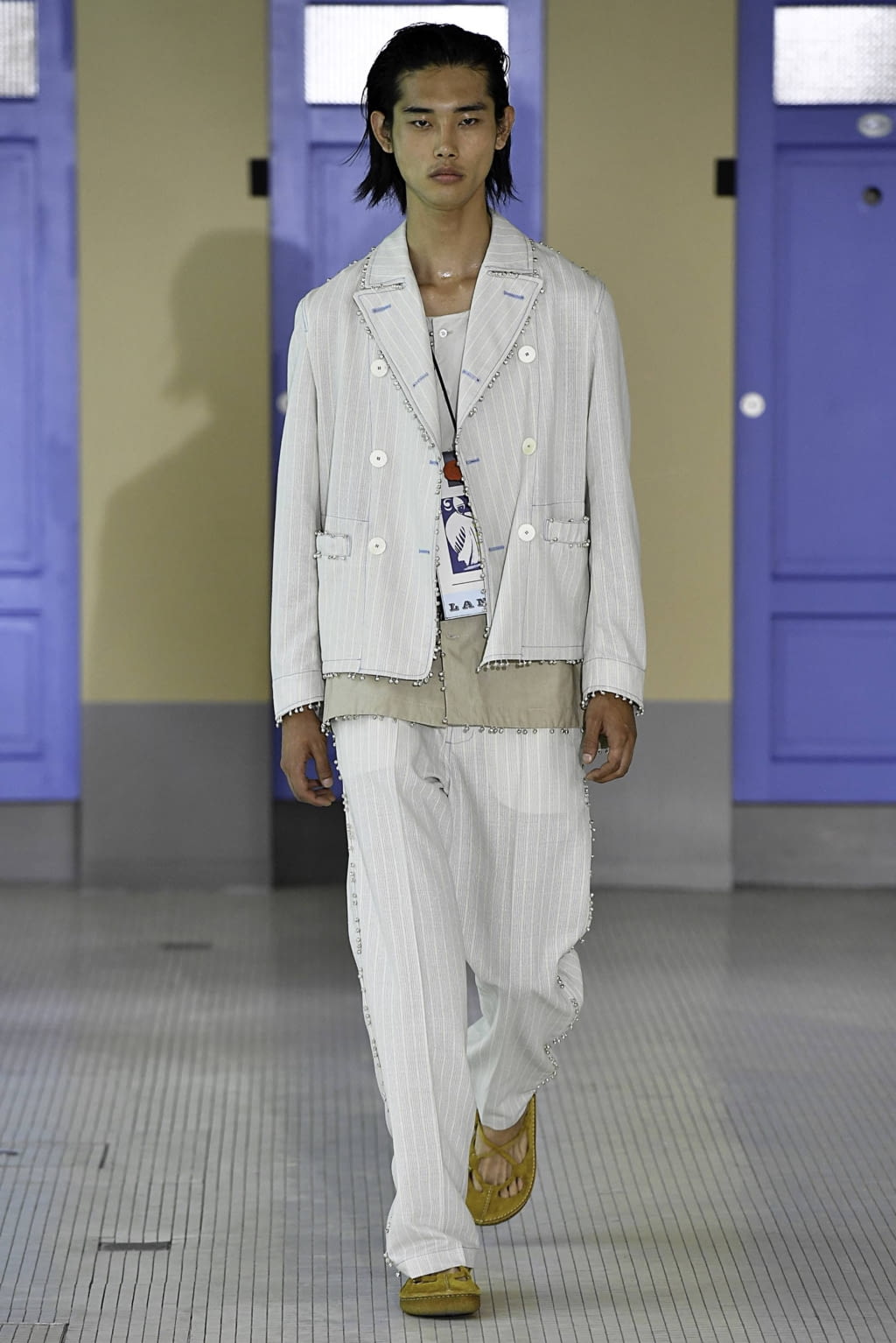 Fashion Week Paris Spring/Summer 2020 look 30 from the Lanvin collection 男装